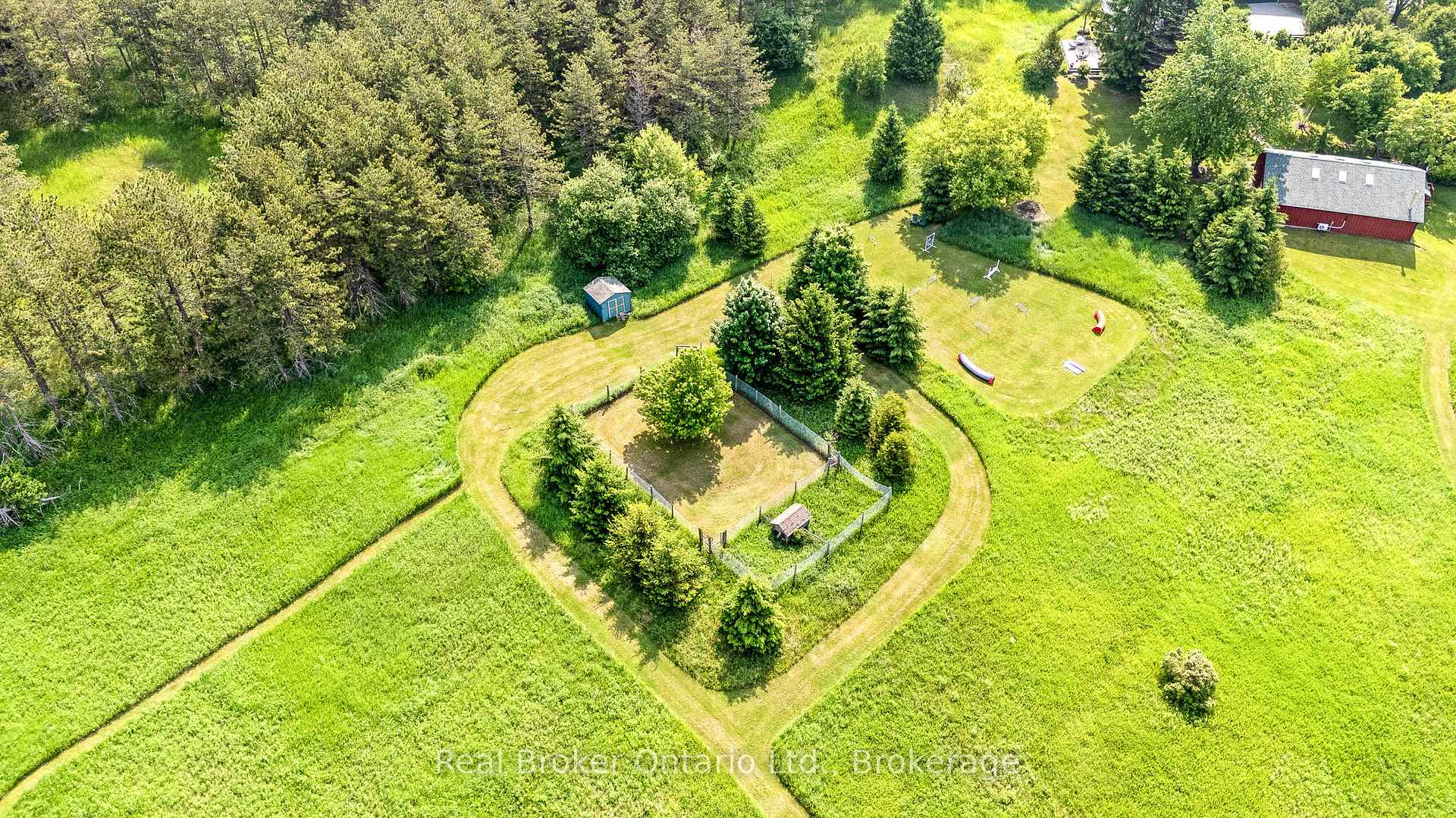 Photo 46 of 9126 Sideroad 27, Erin, Rural Erin — HOMEH