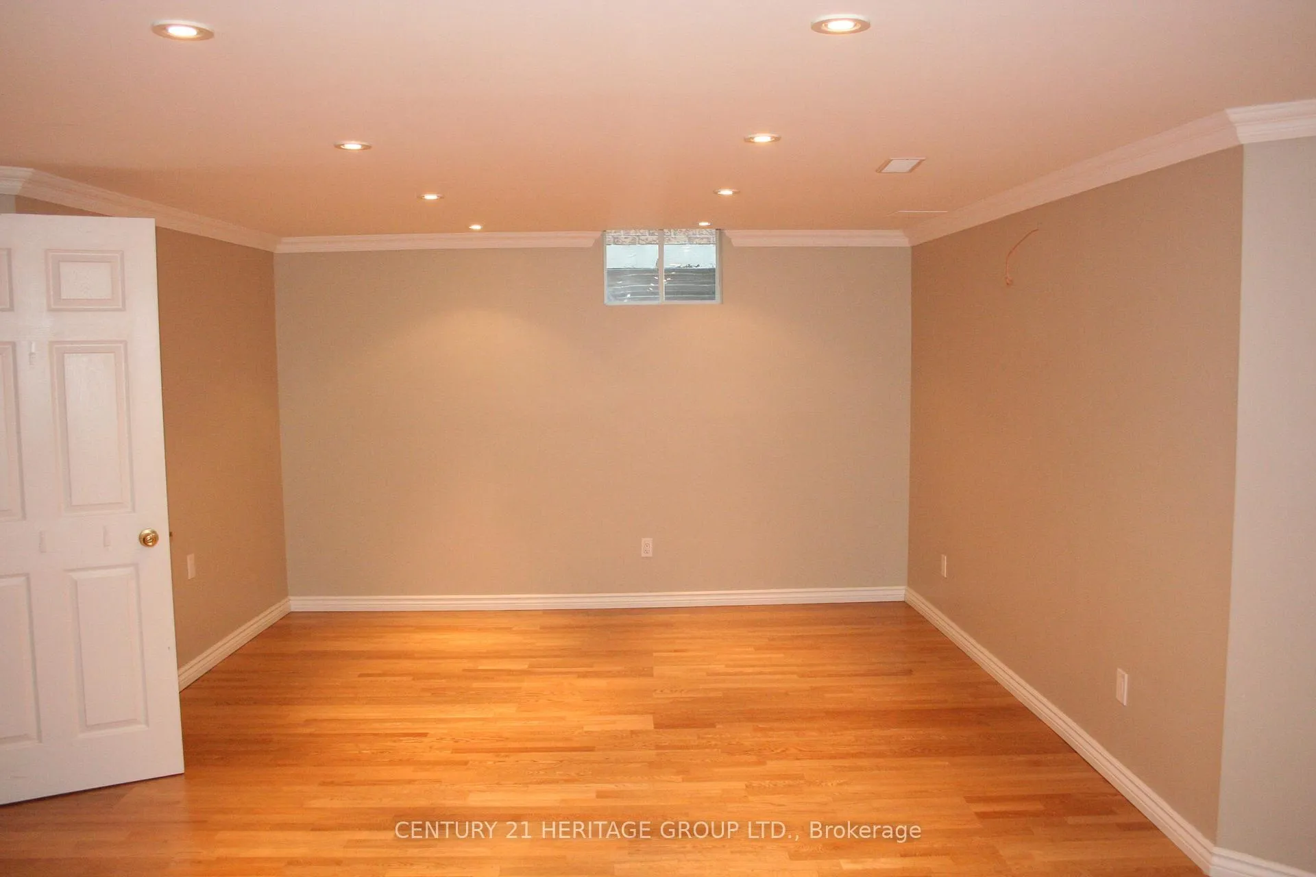 Photo 15 of 95 Stemmle Drive, Aurora, Aurora Highlands — HOMEH