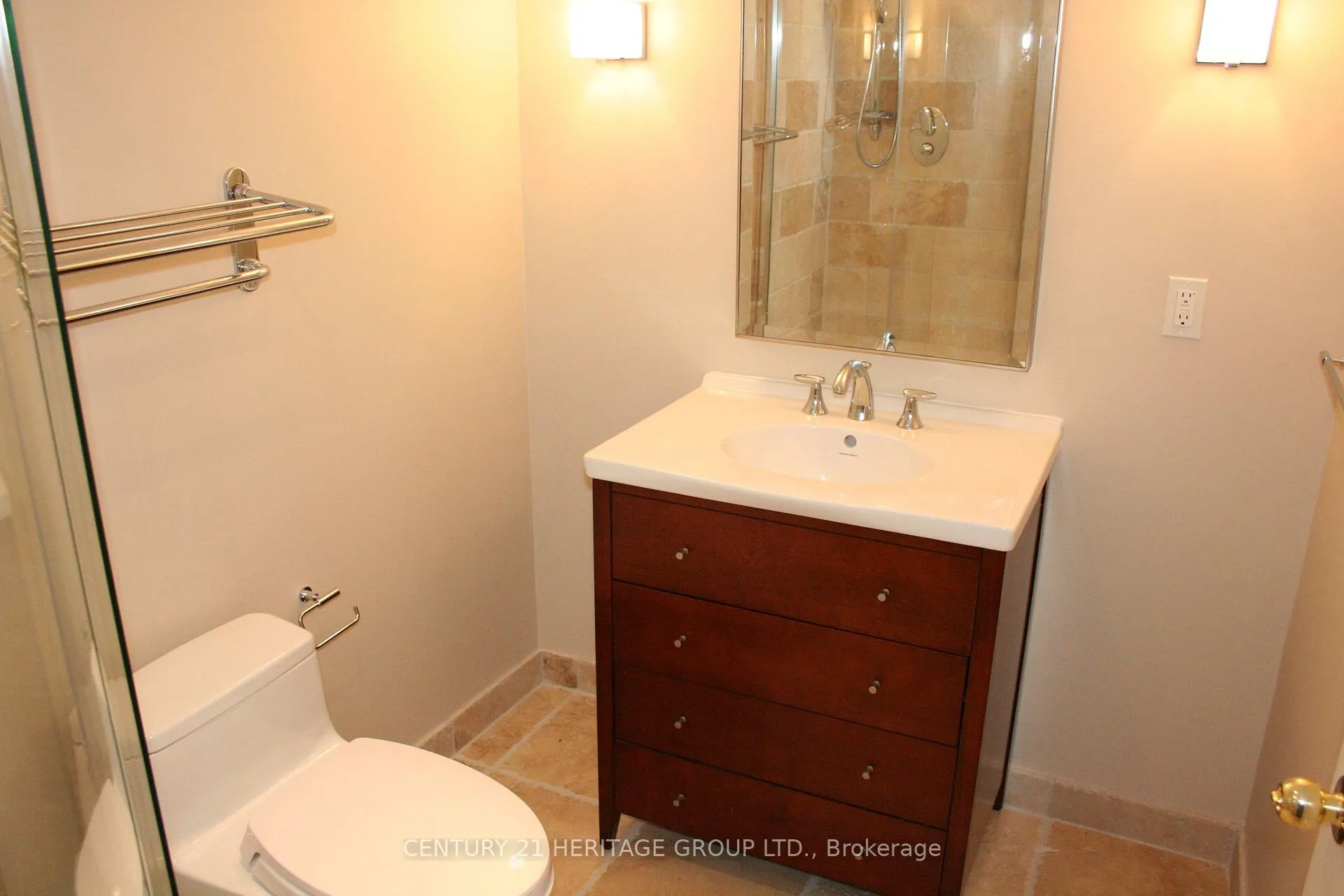 Photo 17 of 95 Stemmle Drive, Aurora, Aurora Highlands — HOMEH