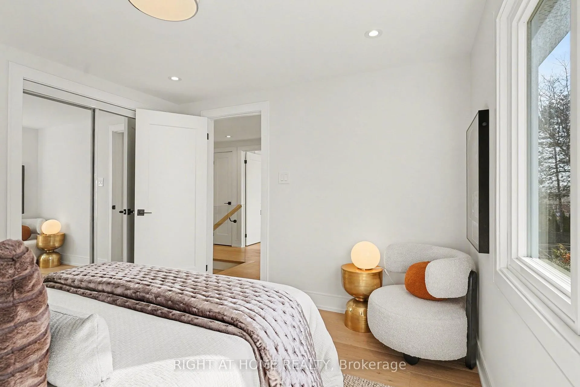 Photo 15 of 19 Lang Road, Markham, Thornlea — HOMEH