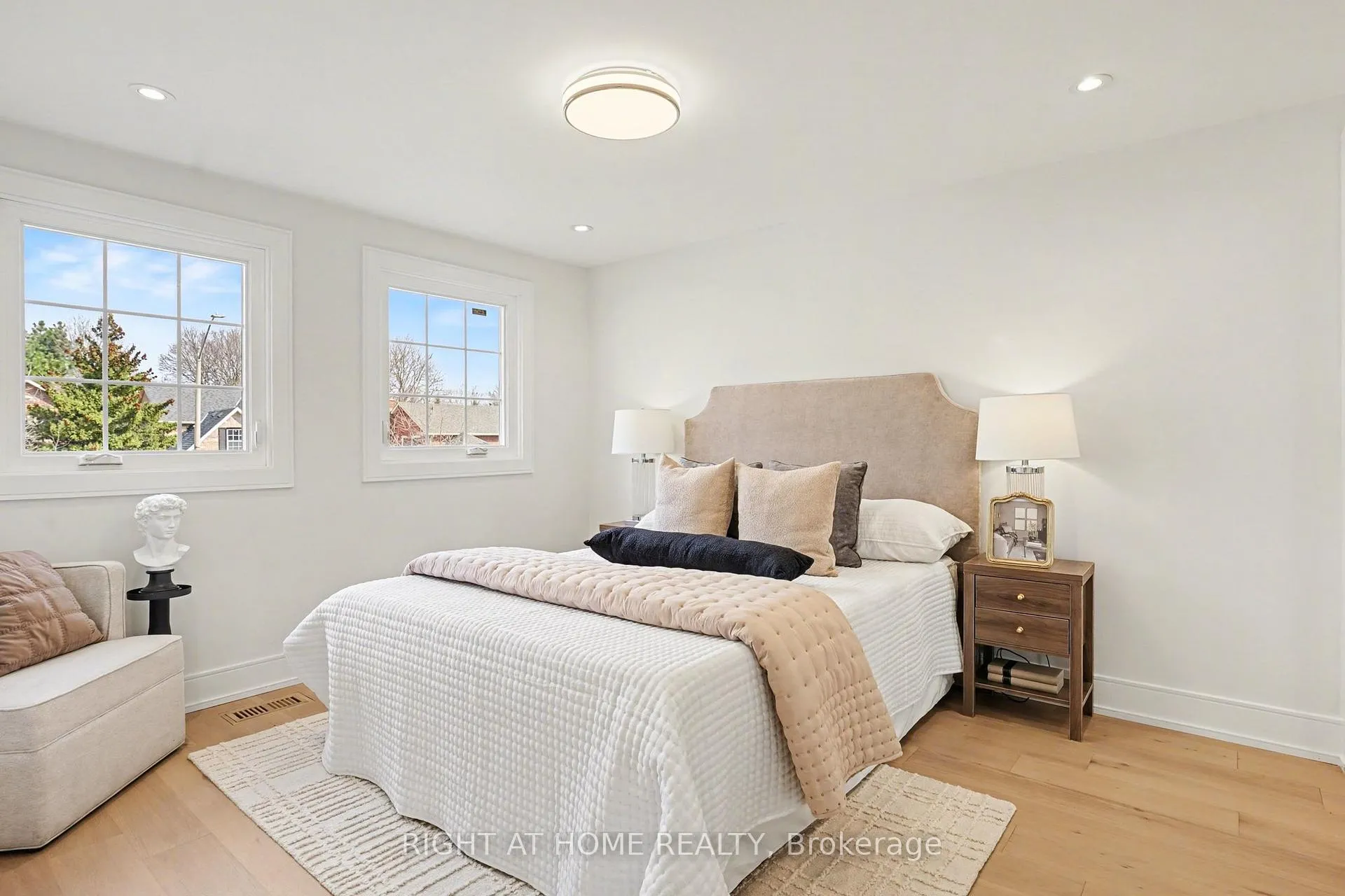 Photo 19 of 19 Lang Road, Markham, Thornlea — HOMEH