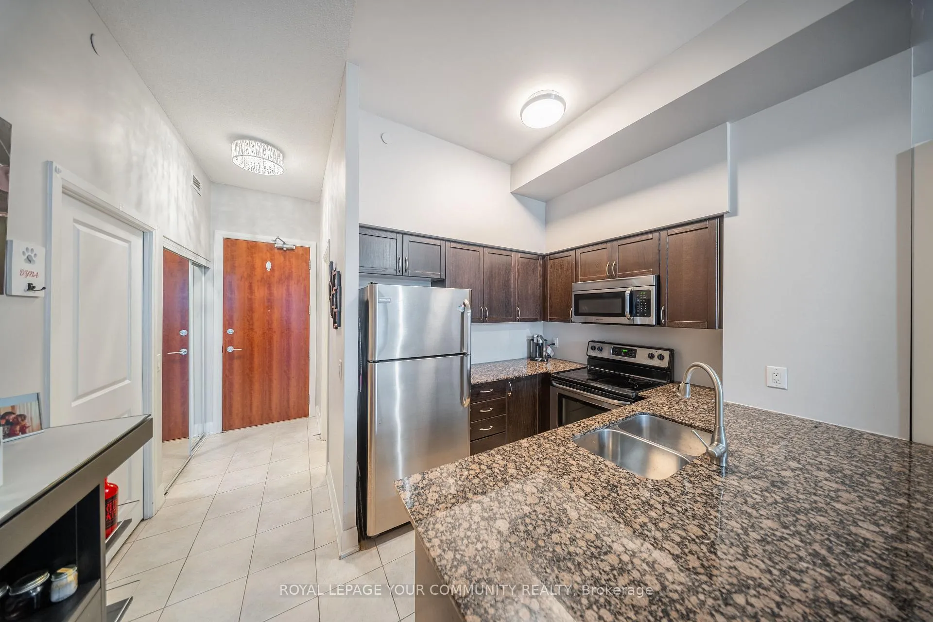 Photo 14 of Unit 201, 4700 Highway 7 Road, Vaughan, West Woodbridge — HOMEH