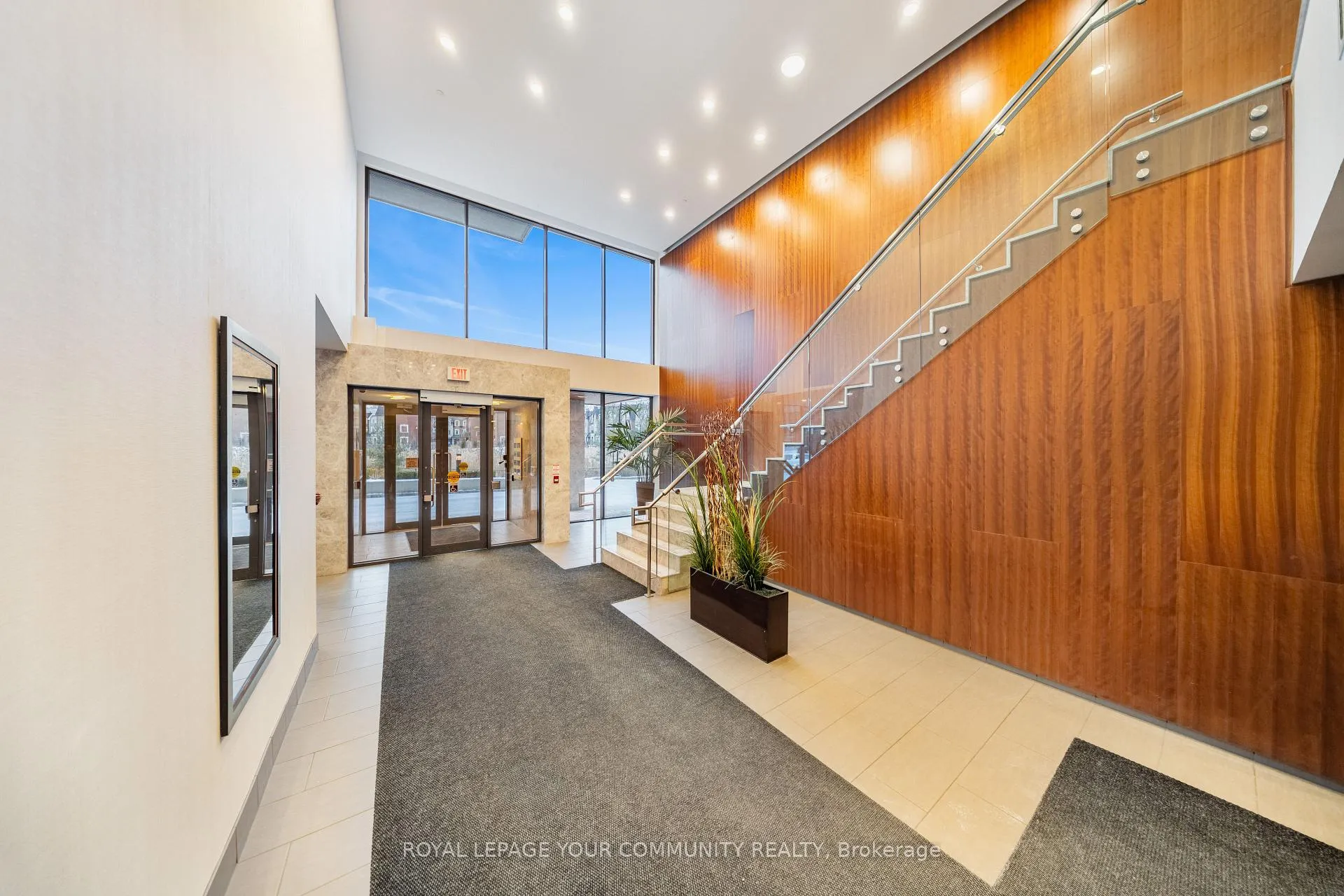 Photo 32 of Unit 201, 4700 Highway 7 Road, Vaughan, West Woodbridge — HOMEH