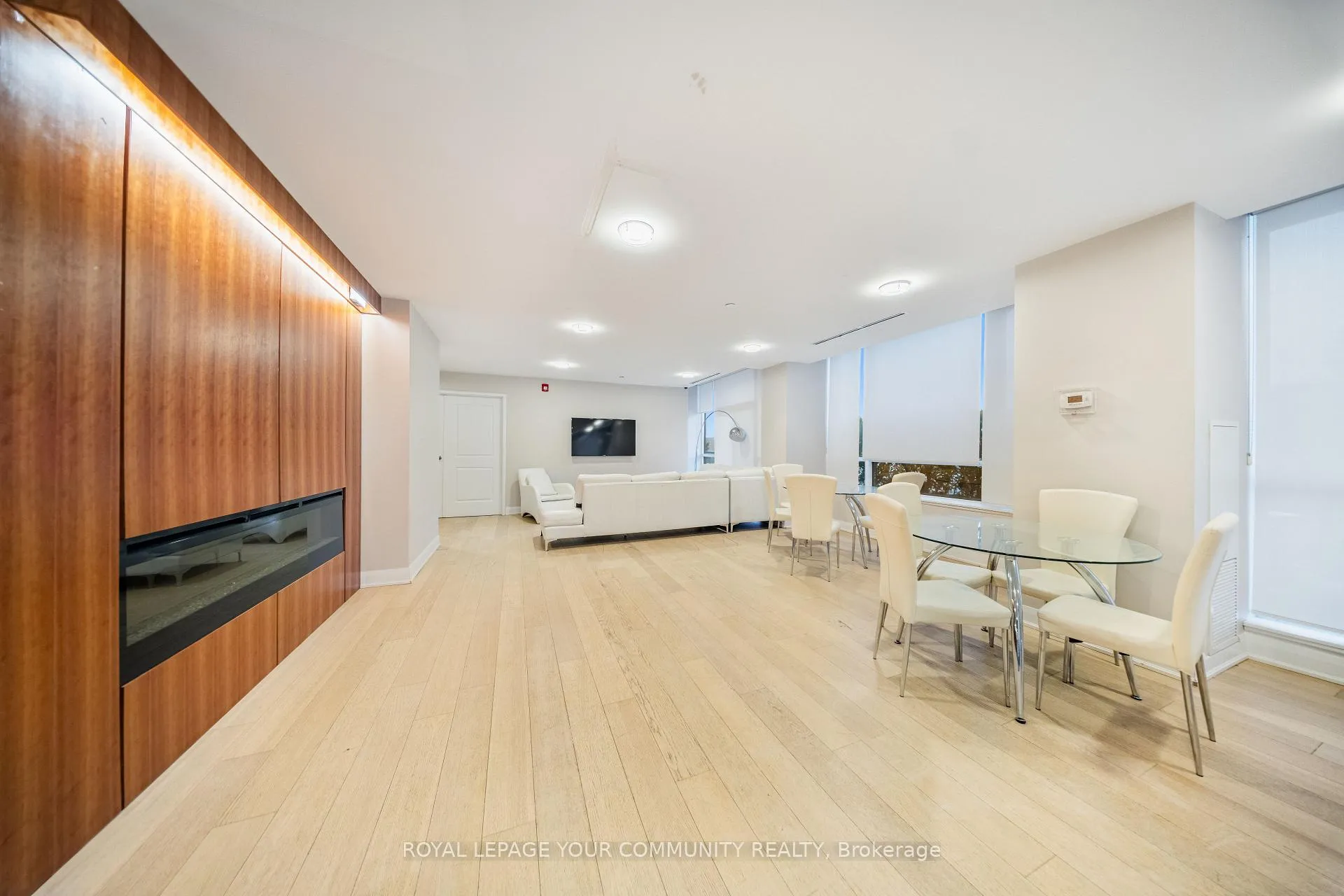 Photo 36 of Unit 201, 4700 Highway 7 Road, Vaughan, West Woodbridge — HOMEH