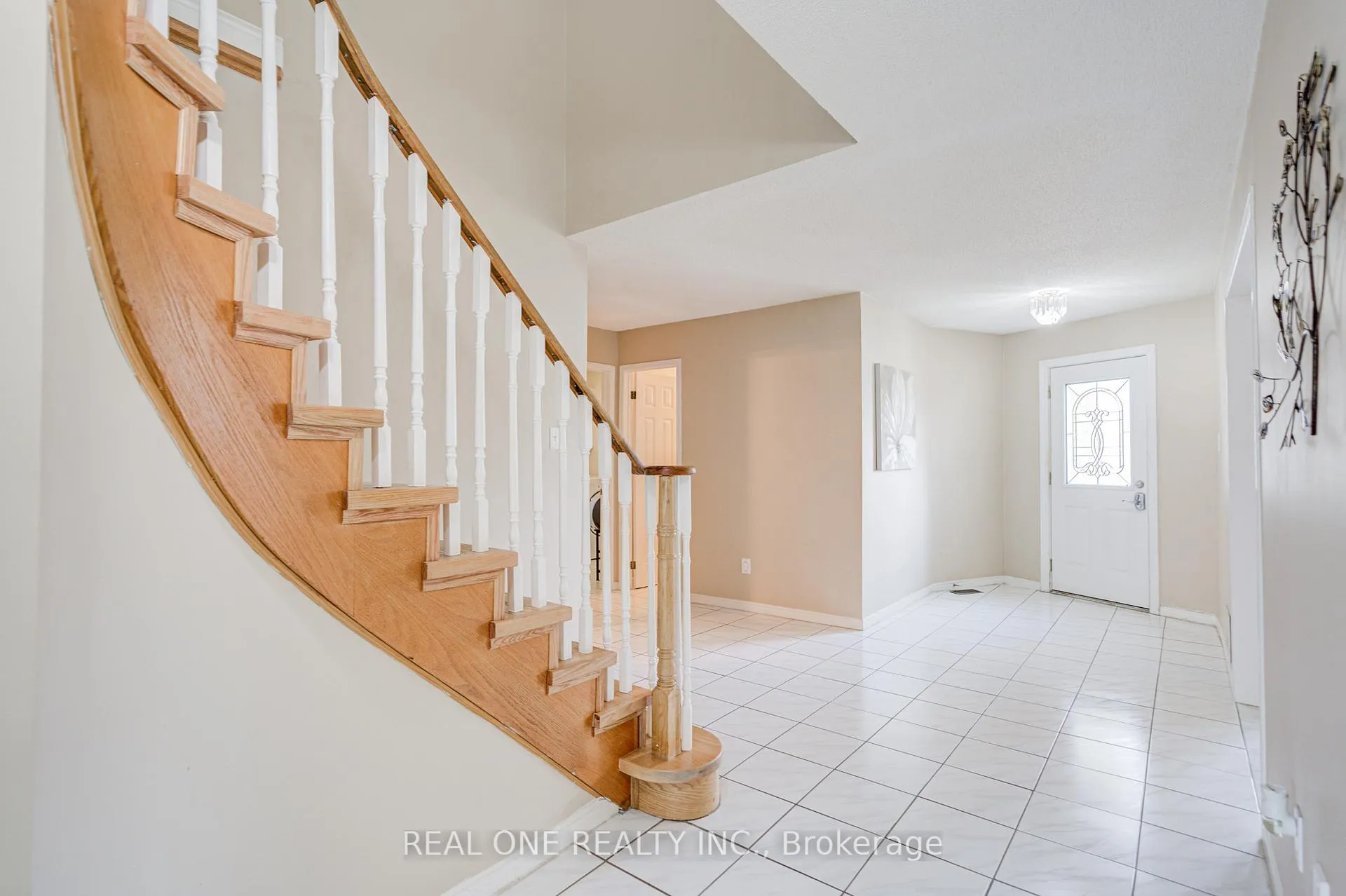 Photo 6 of 31 Coulter's Mill Gate, Vaughan, Brownridge — HOMEH