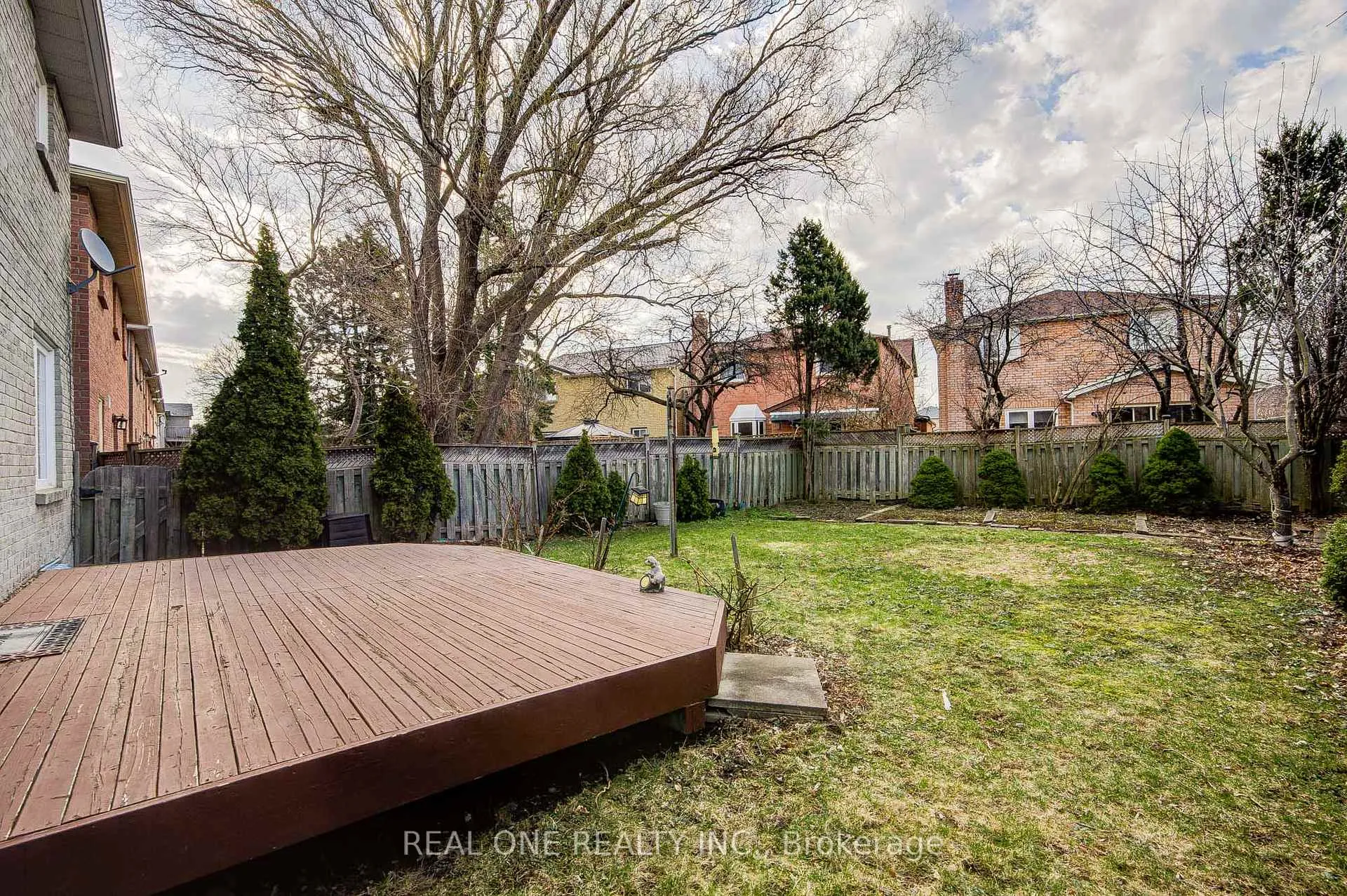 Photo 47 of 31 Coulter's Mill Gate, Vaughan, Brownridge — HOMEH