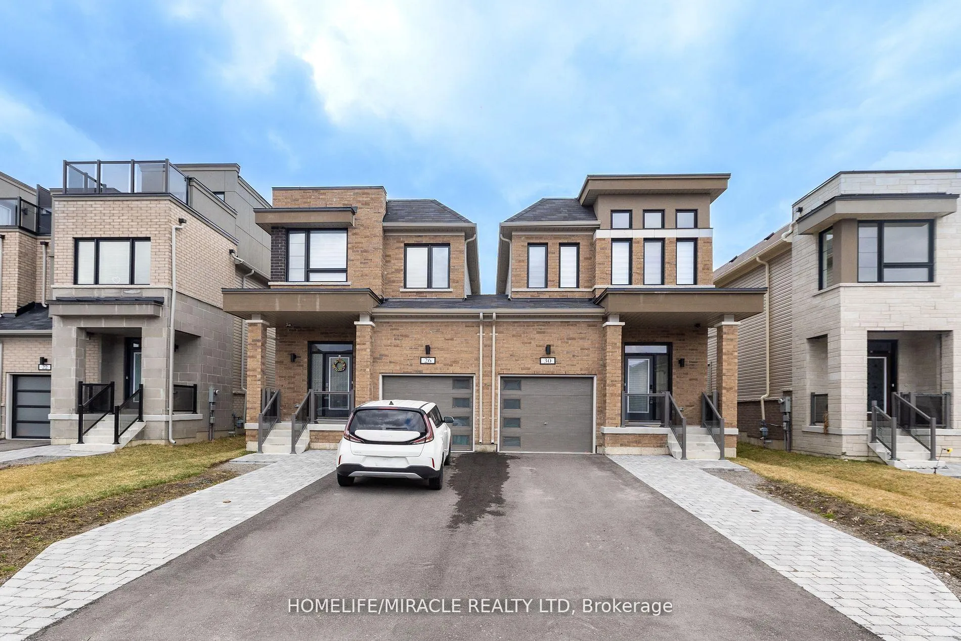 Photo 2 of Unit bsmt, 30 Clipper Lane, Clarington, Bowmanville — HOMEH