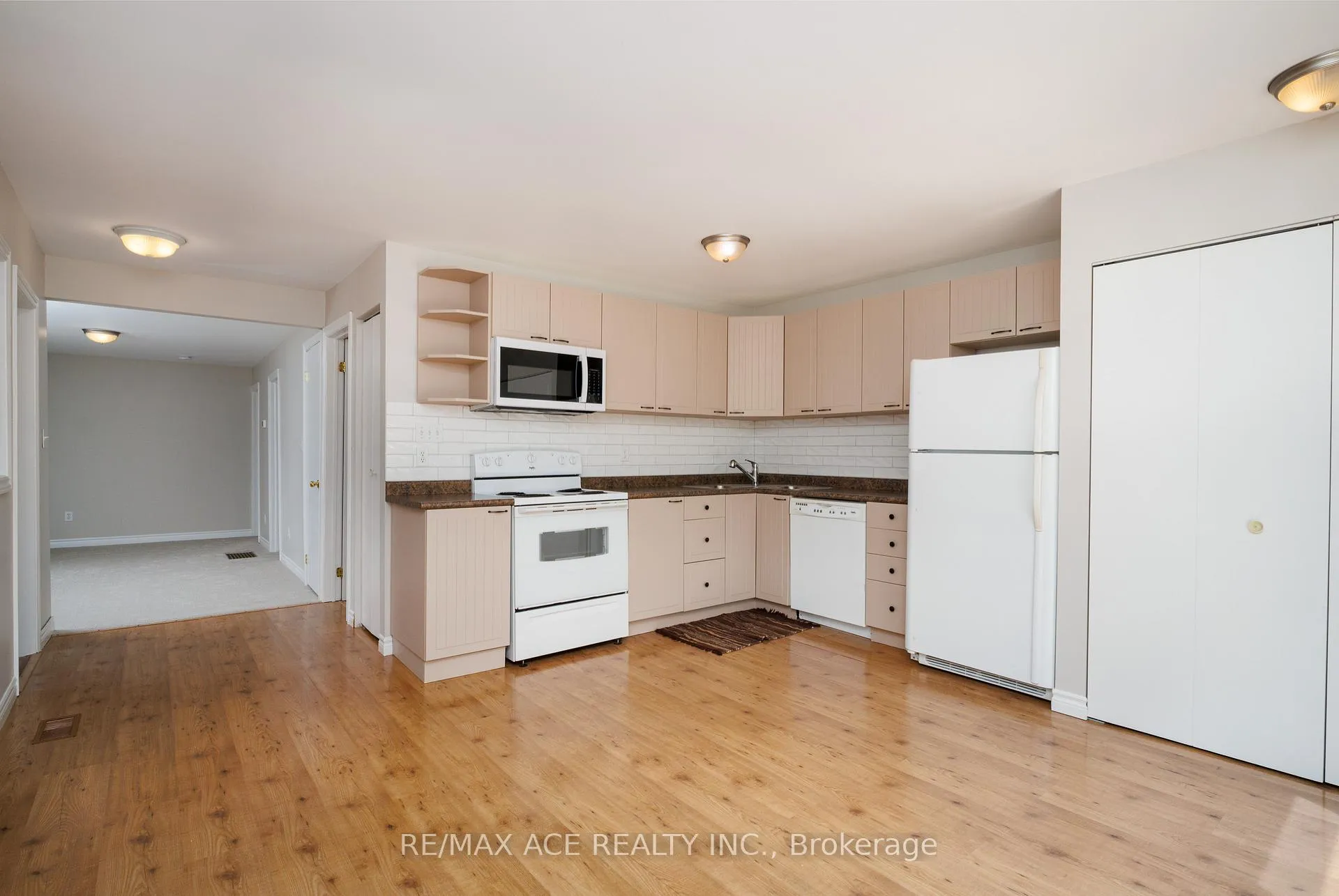 Photo 9 of 327 Dyson Road, Pickering, Rosebank — HOMEH