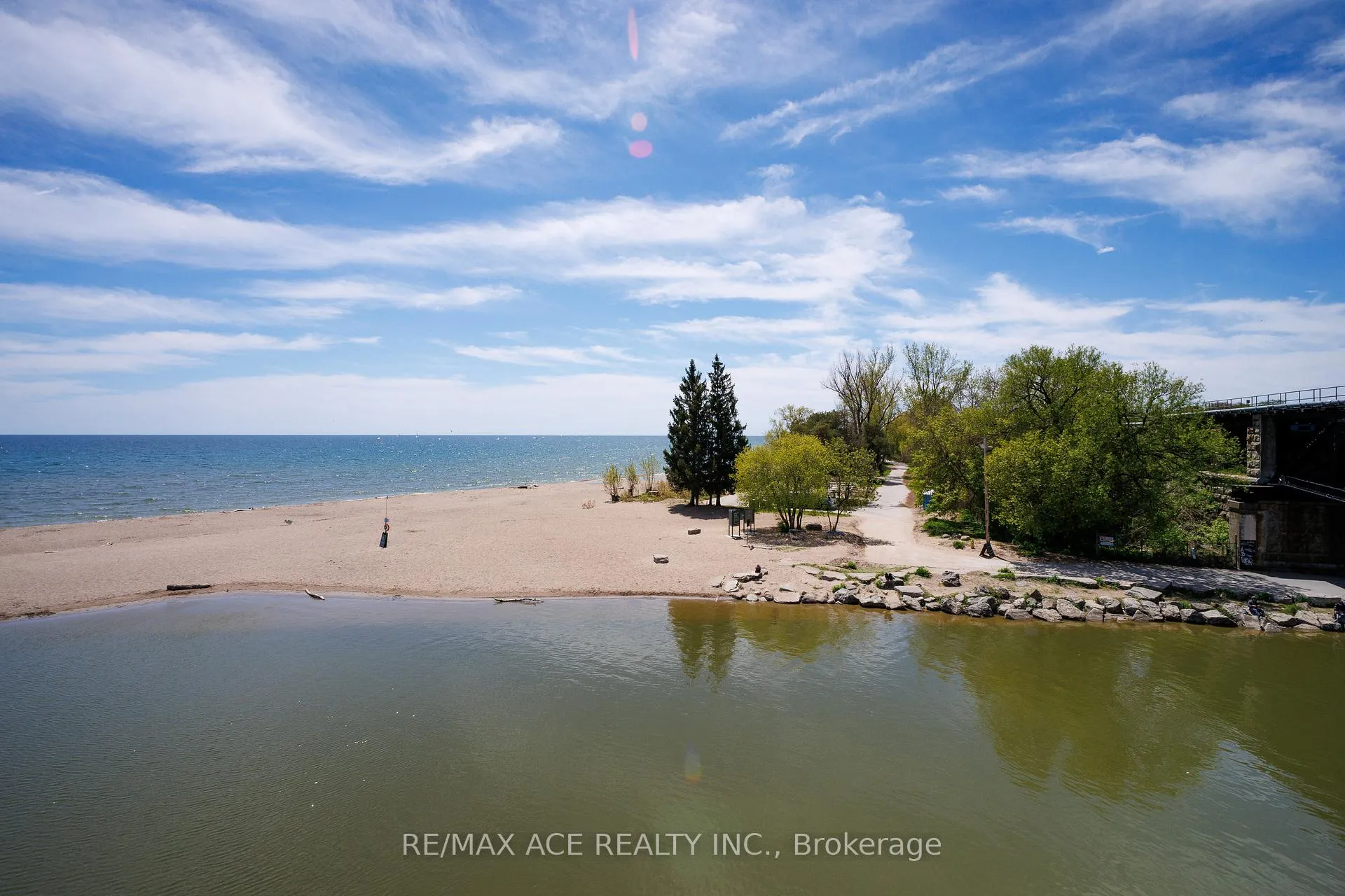 Photo 23 of 327 Dyson Road, Pickering, Rosebank — HOMEH