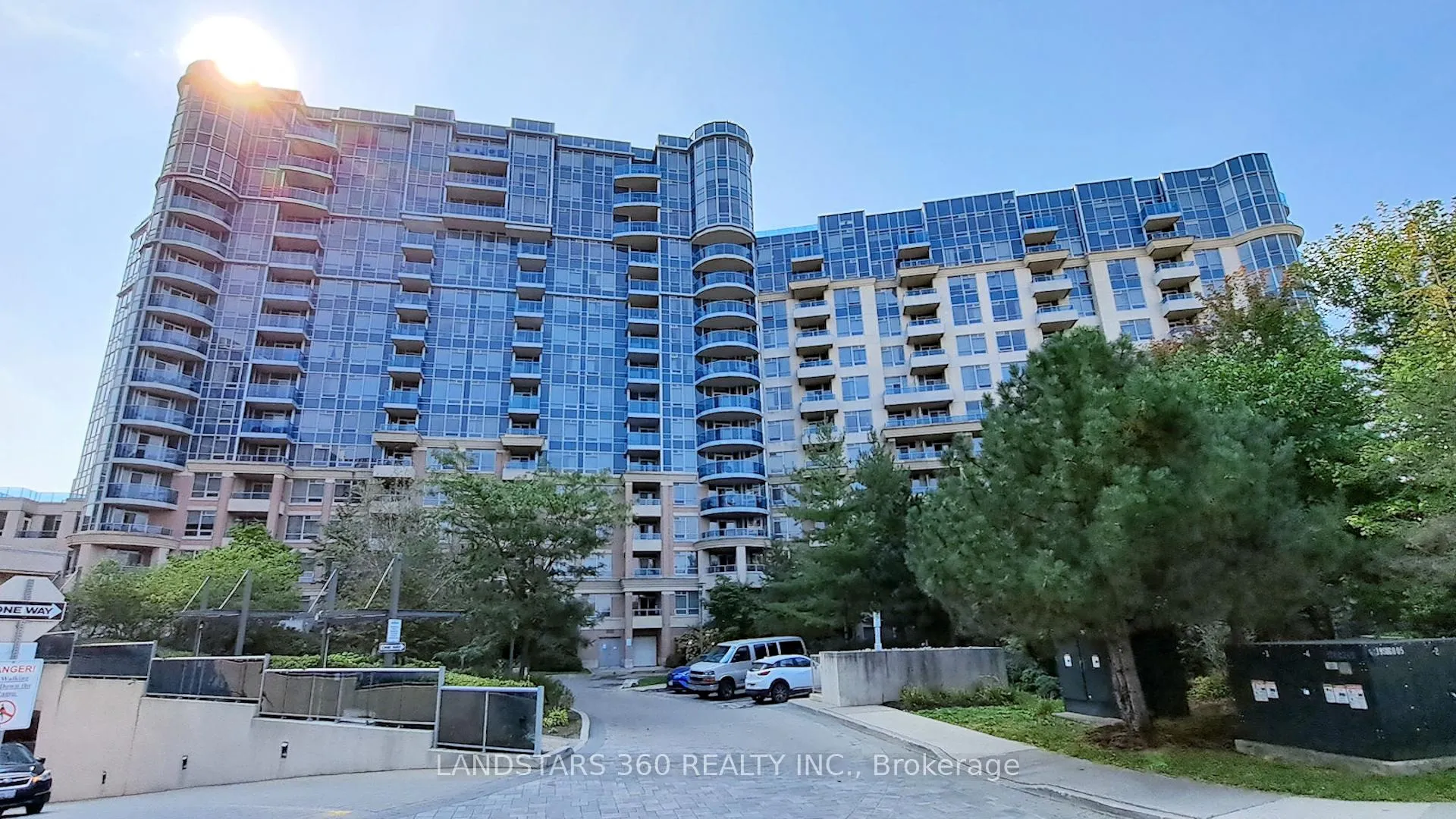 Photo 1 of Unit 377, 23 Cox Boulevard, Markham, Unionville — HOMEH