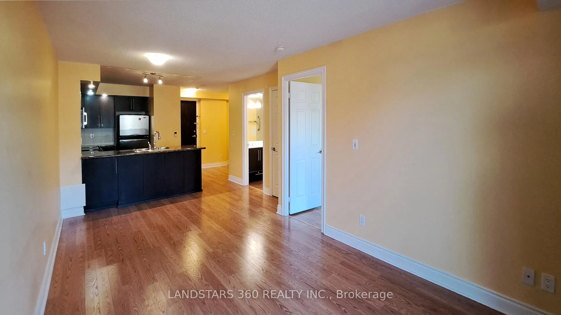 Photo 4 of Unit 377, 23 Cox Boulevard, Markham, Unionville — HOMEH