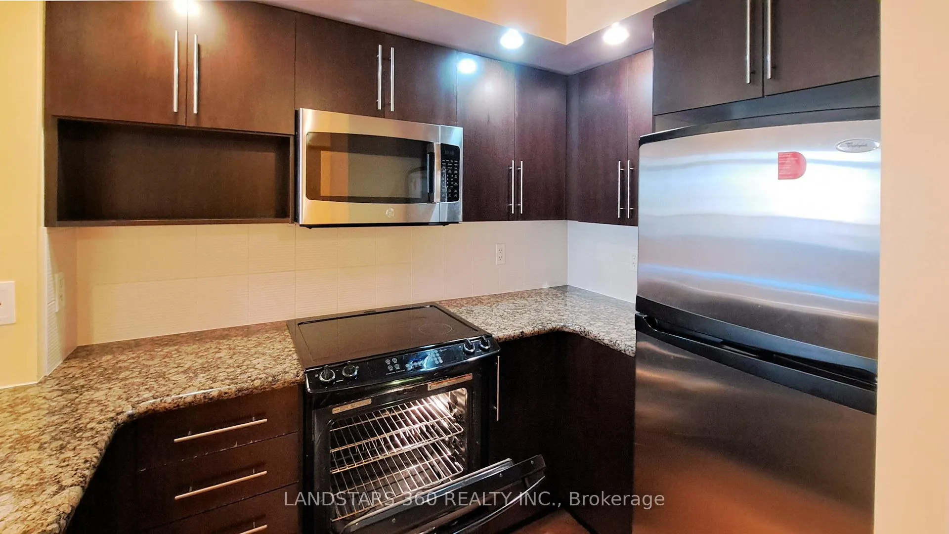 Photo 6 of Unit 377, 23 Cox Boulevard, Markham, Unionville — HOMEH
