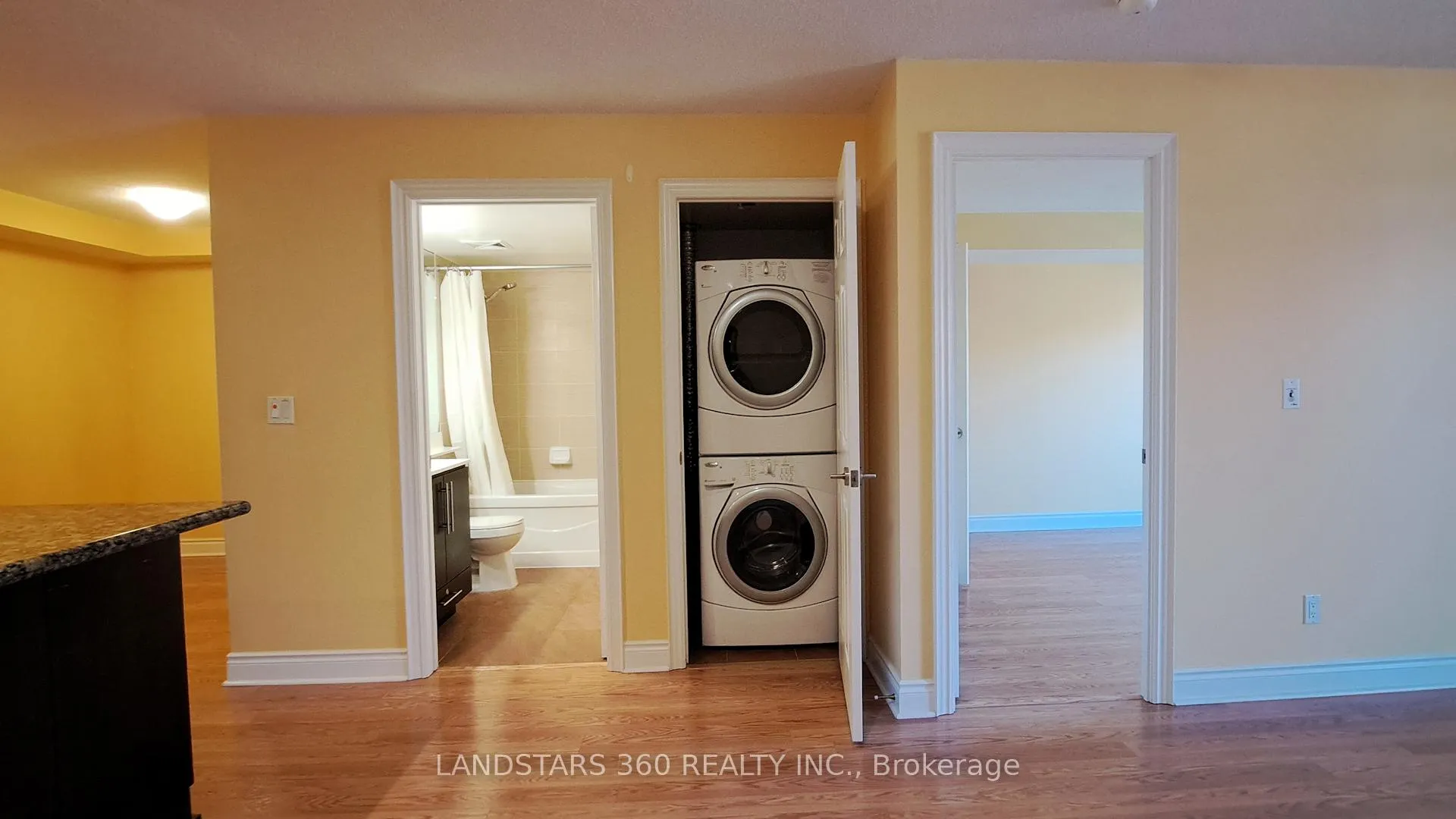 Photo 8 of Unit 377, 23 Cox Boulevard, Markham, Unionville — HOMEH