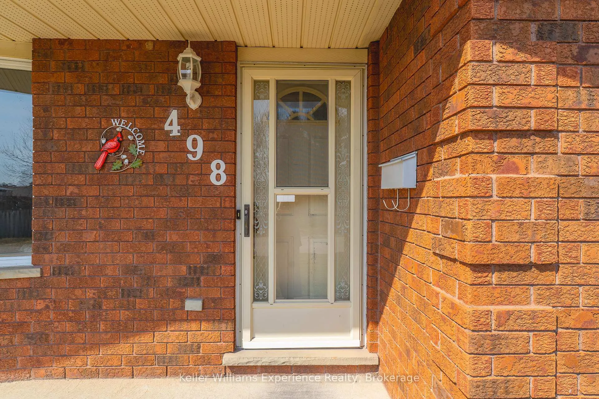 Photo 4 of 498 8th Avenue E, Owen Sound — HOMEH