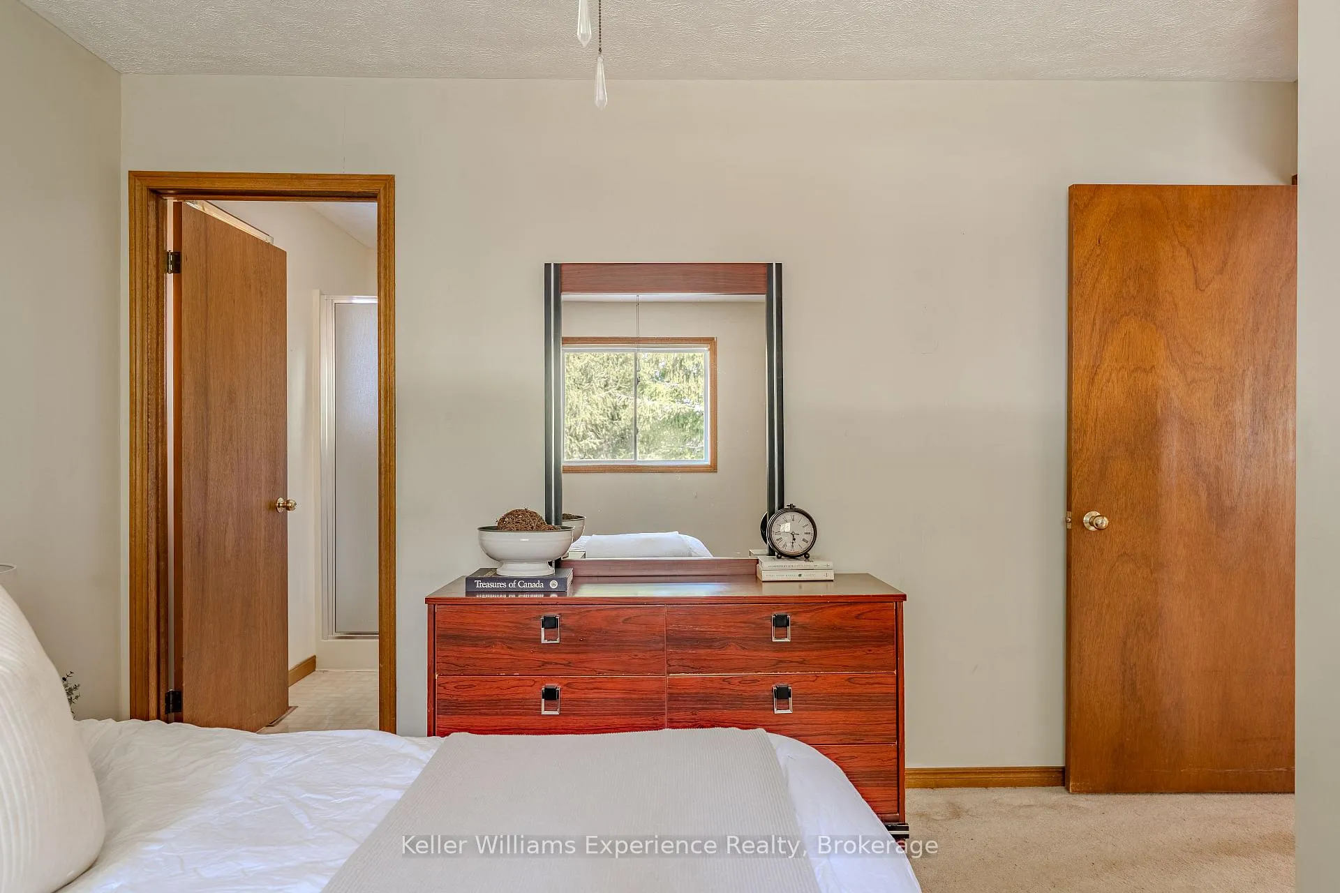 Photo 22 of 498 8th Avenue E, Owen Sound — HOMEH