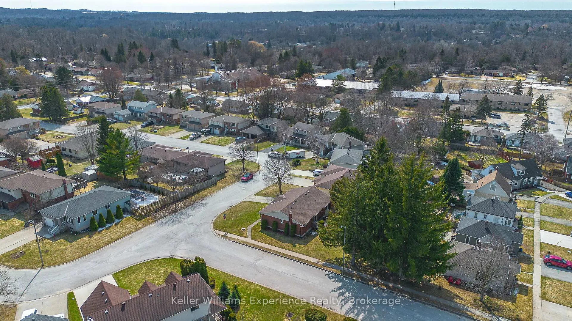 Photo 45 of 498 8th Avenue E, Owen Sound — HOMEH