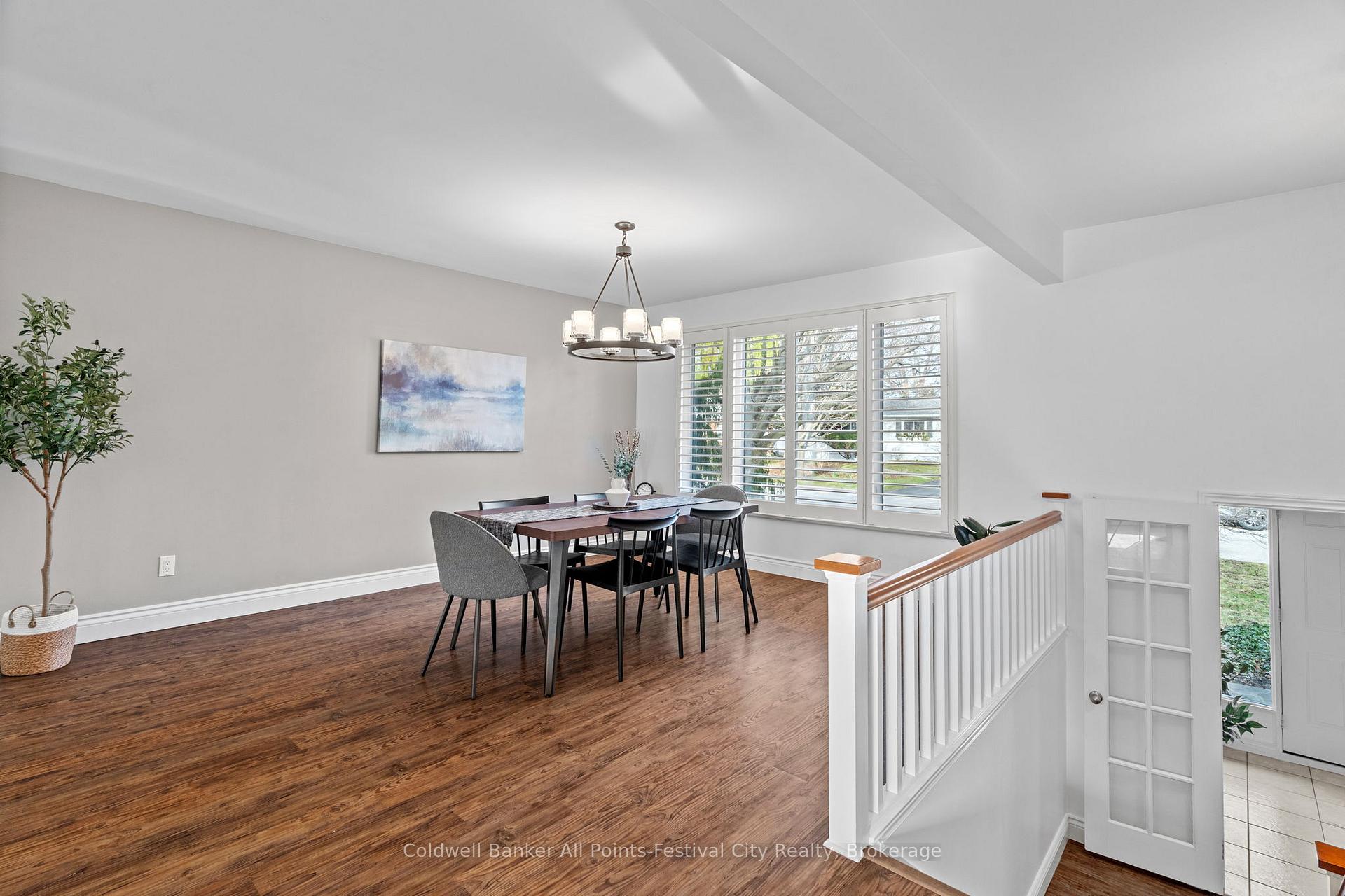 Photo 8 of 156 Wilson Street, Goderich, Goderich (Town) — HOMEH