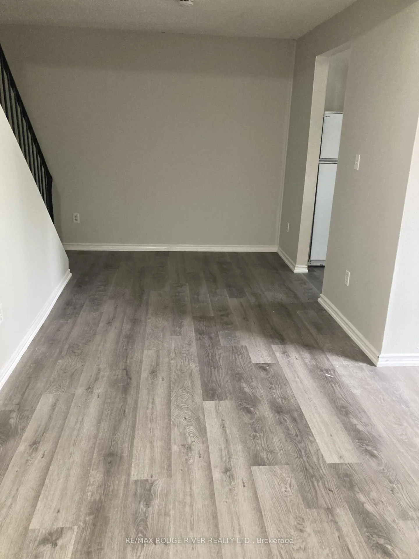 Photo 9 of Unit 21, 255 Porter Street, Oshawa, Lakeview — HOMEH