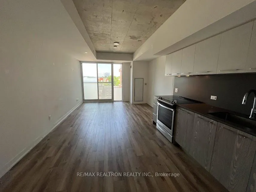 Front of Unit 632, 30 Baseball Place