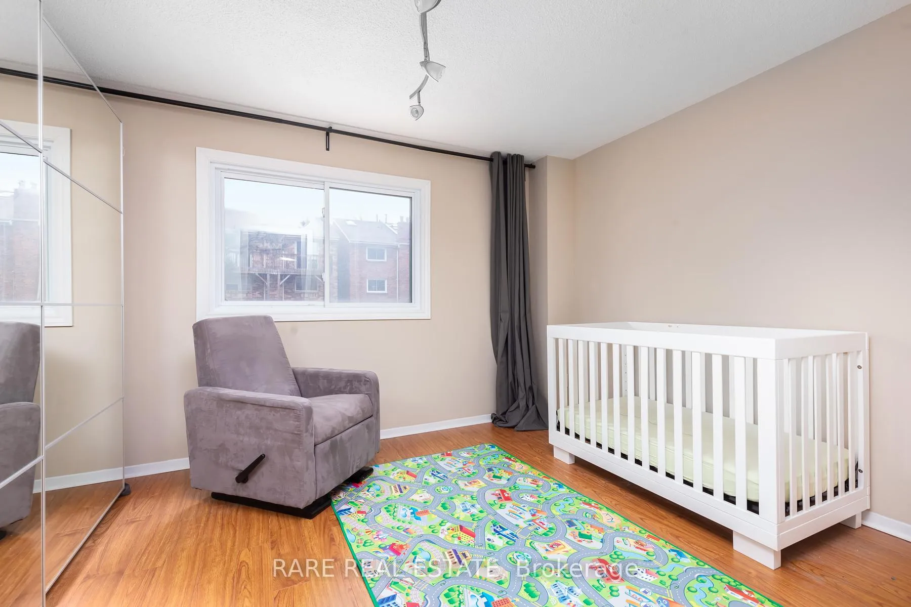 Photo 14 of 22 Torbrick Road, Toronto, Greenwood-Coxwell — HOMEH