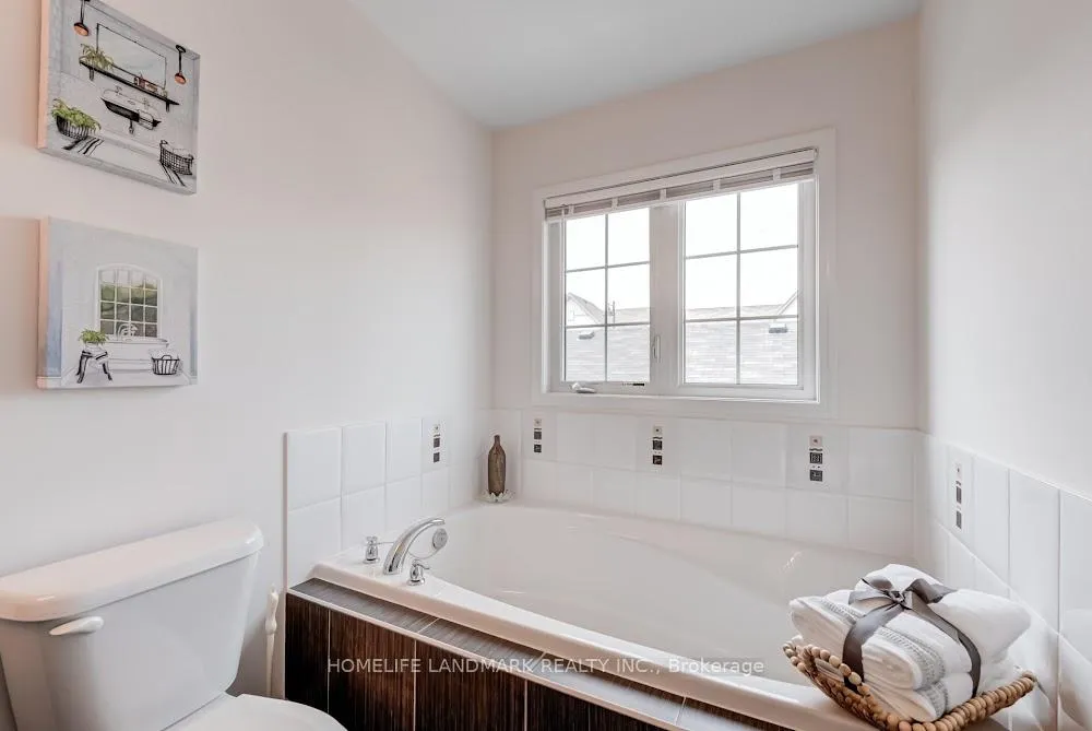Photo 12 of 144 Mcbride Avenue N, Clarington, Bowmanville — HOMEH