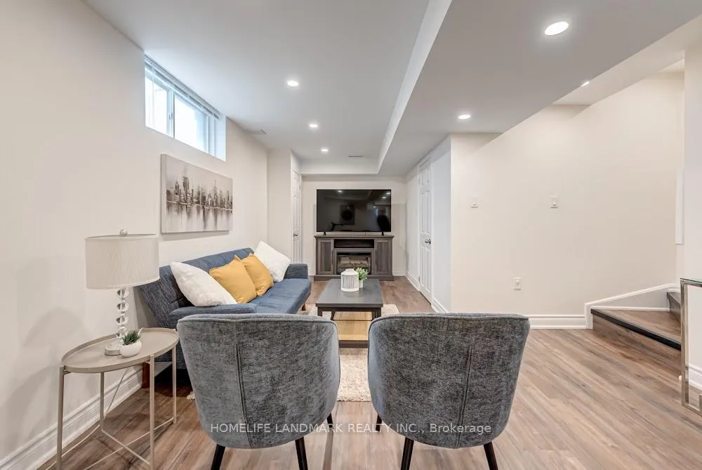 Photo 16 of 144 Mcbride Avenue N, Clarington, Bowmanville — HOMEH