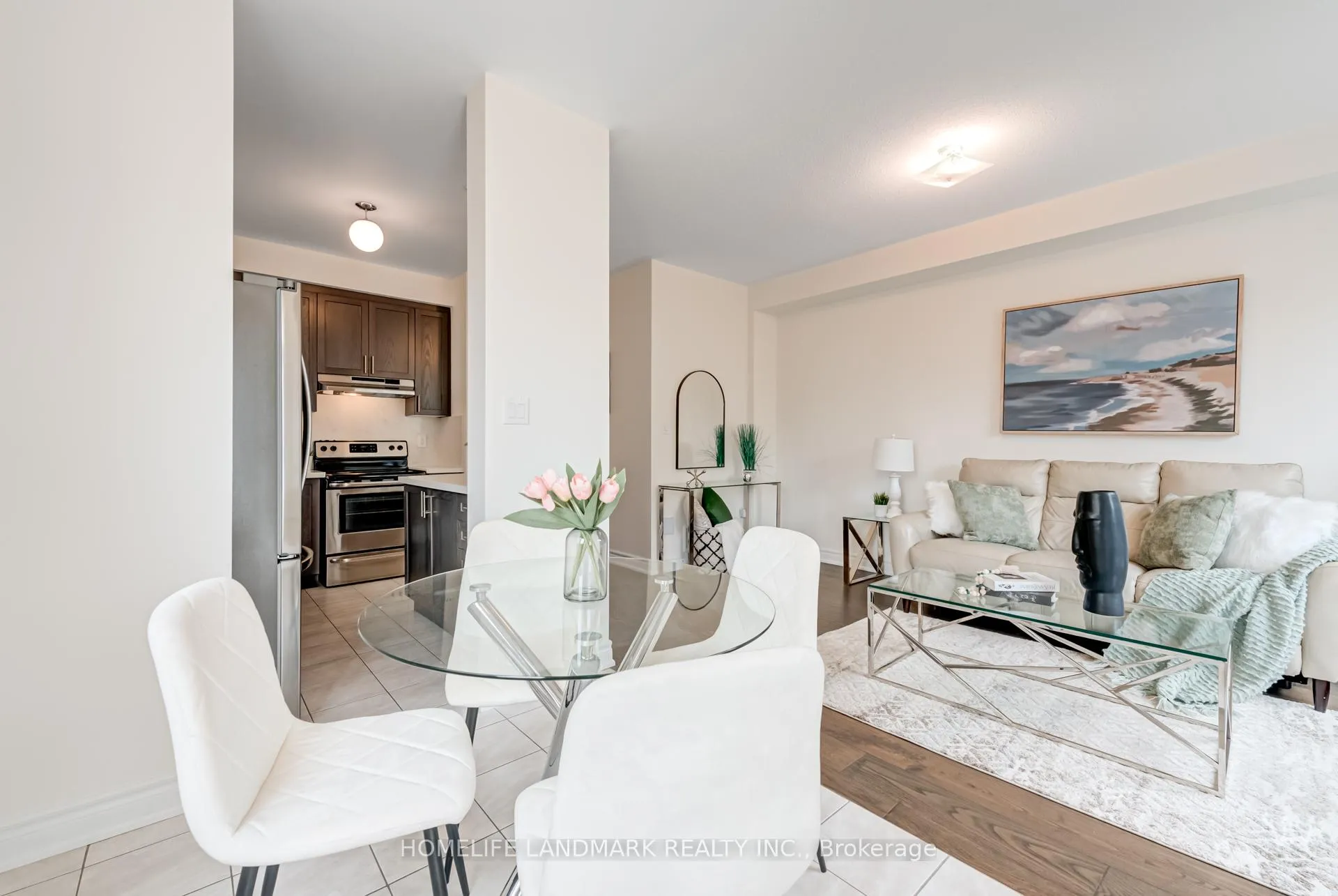 Photo 35 of 144 Mcbride Avenue N, Clarington, Bowmanville — HOMEH