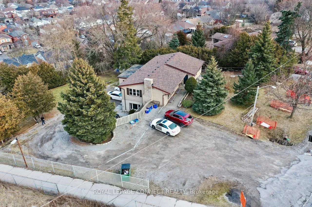 Photo 14 of Unit Apt E, 1775 Bowmanville Avenue, Clarington, Rural Clarington — HOMEH