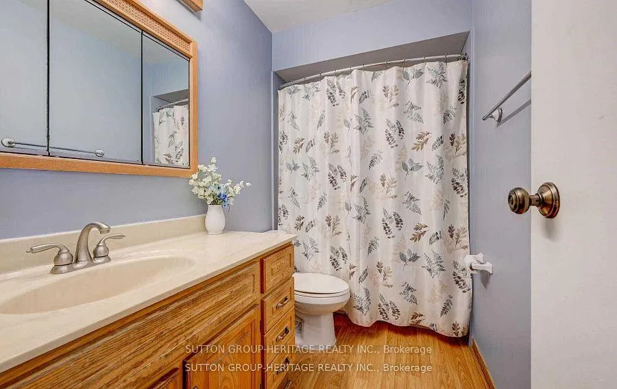 Photo 22 of 25 Plumridge Court, Ajax, South East — HOMEH