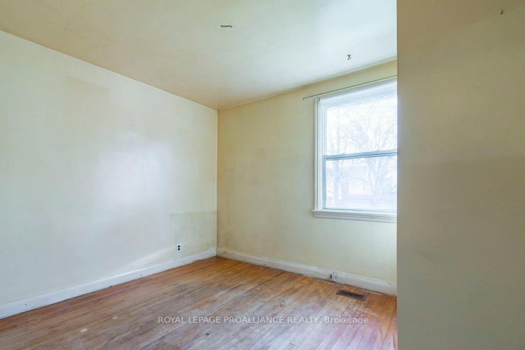 Photo 15 of 53 Montgomery Boulevard, Belleville, Belleville Ward — HOMEH