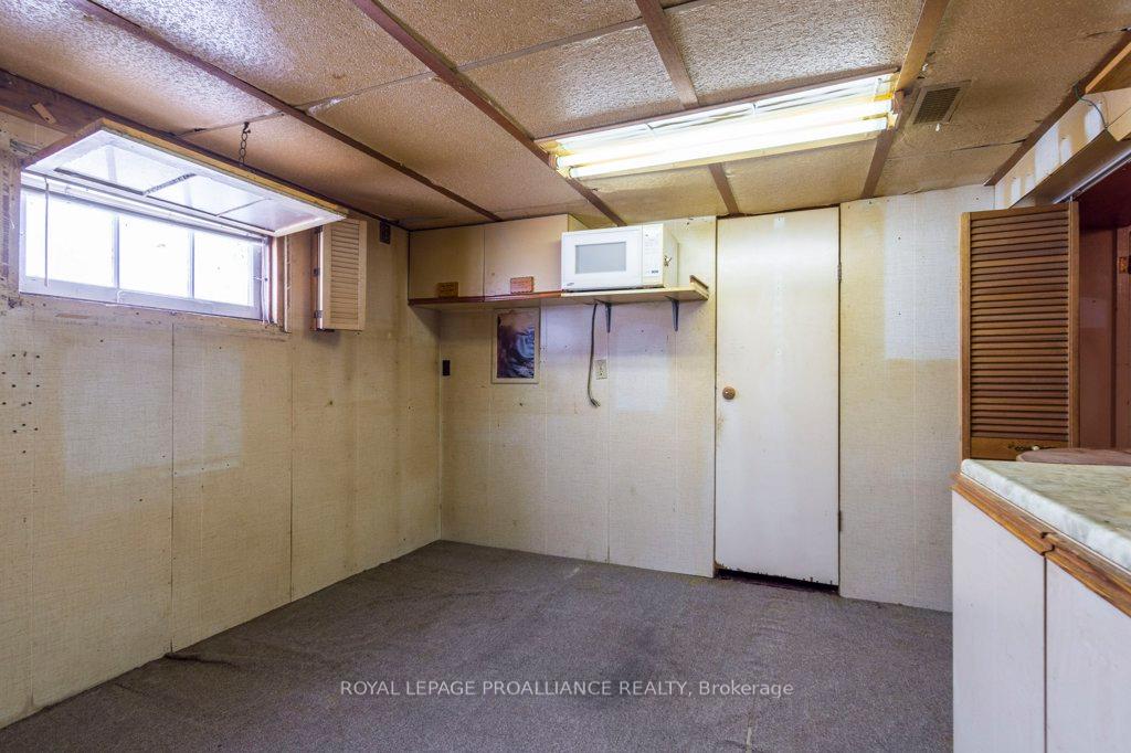 Photo 21 of 53 Montgomery Boulevard, Belleville, Belleville Ward — HOMEH