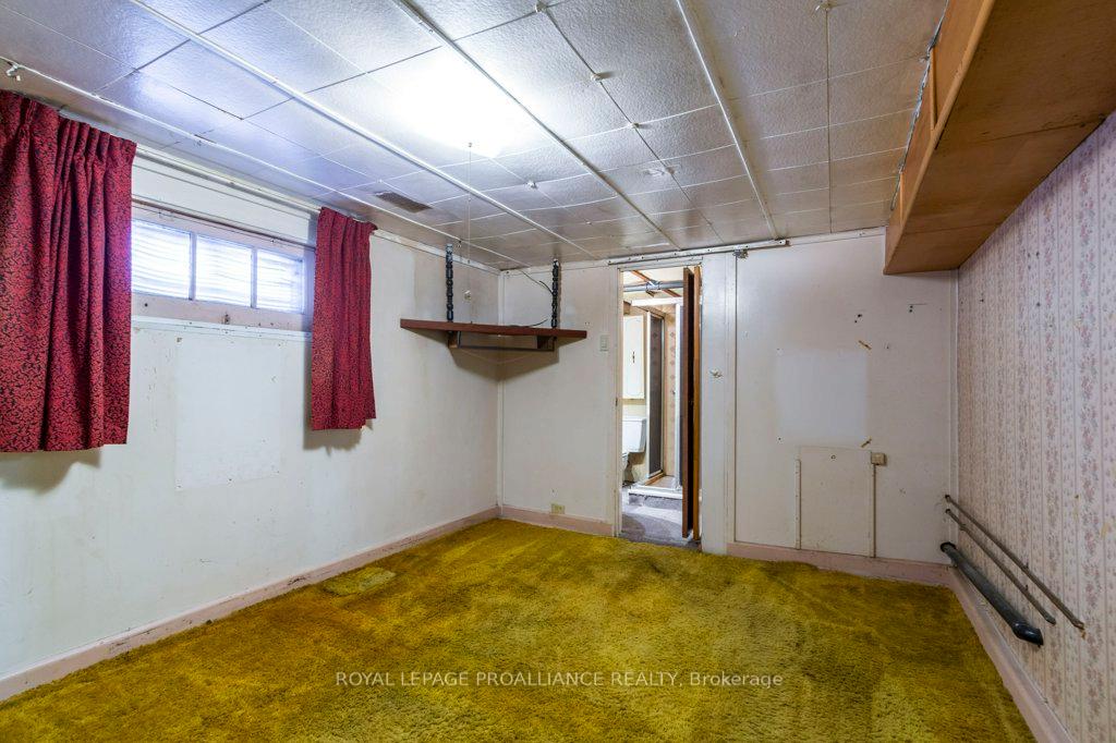 Photo 23 of 53 Montgomery Boulevard, Belleville, Belleville Ward — HOMEH
