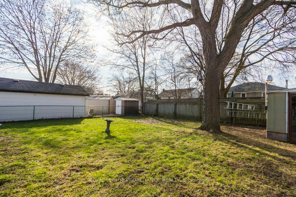 Photo 27 of 53 Montgomery Boulevard, Belleville, Belleville Ward — HOMEH
