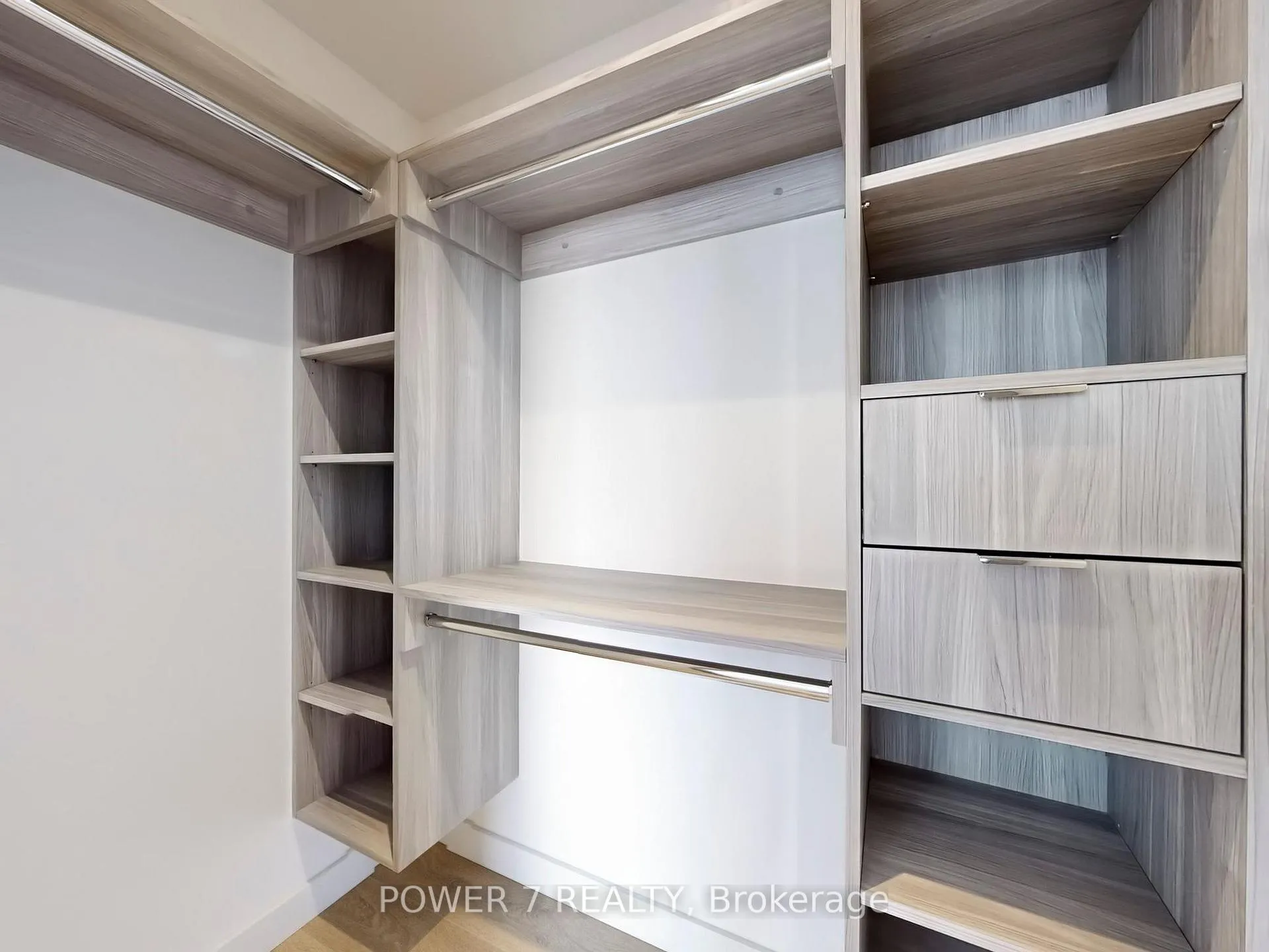 Photo 18 of Unit 715, 27 McMahon Drive, North York, Bayview Village — HOMEH