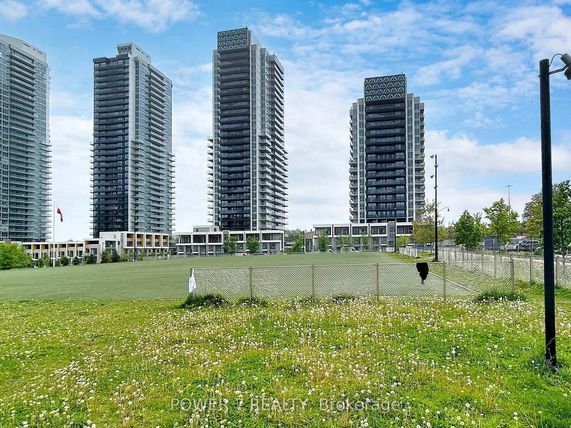 Photo 38 of Unit 715, 27 McMahon Drive, North York, Bayview Village — HOMEH