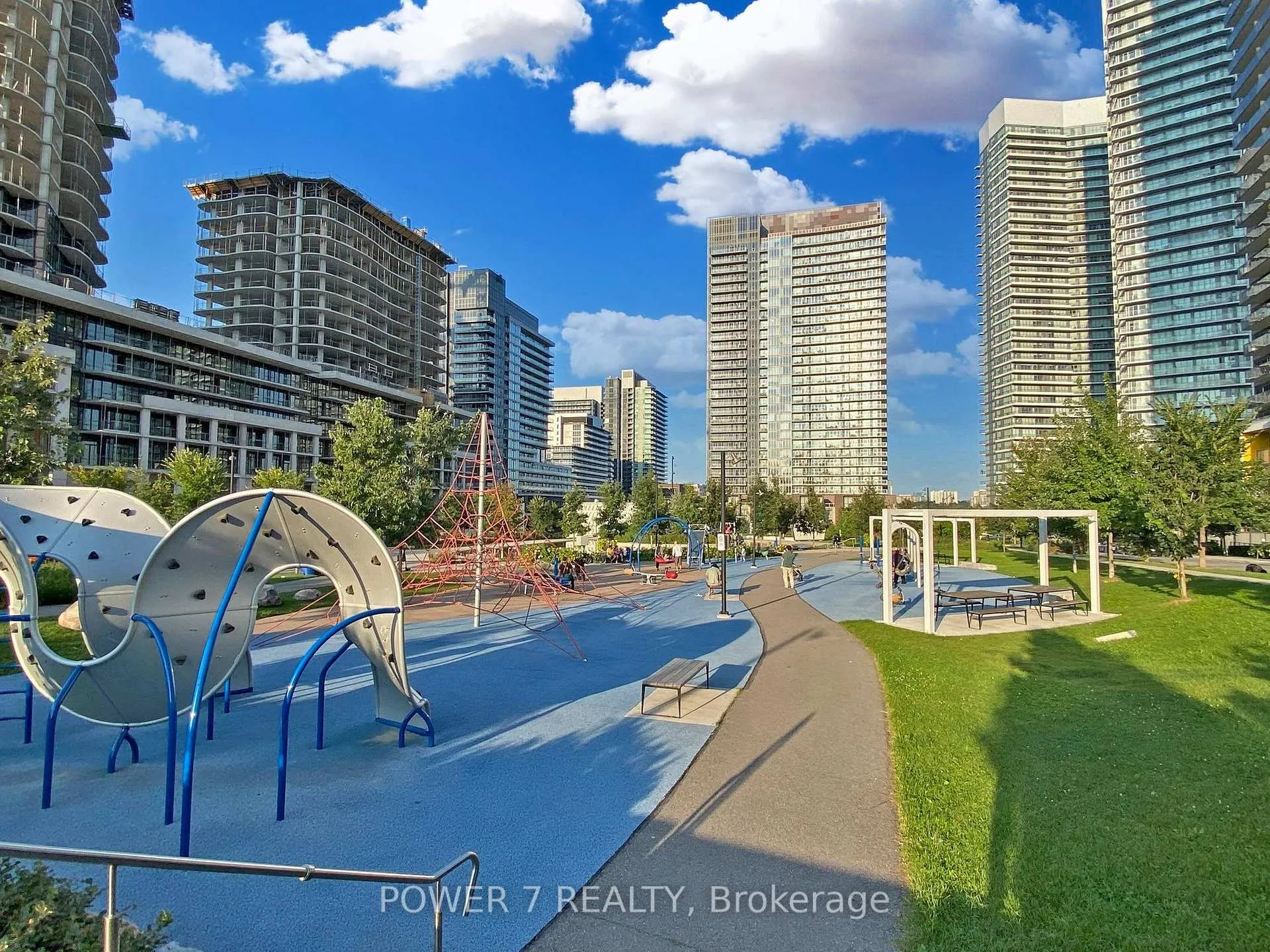 Photo 44 of Unit 715, 27 McMahon Drive, North York, Bayview Village — HOMEH