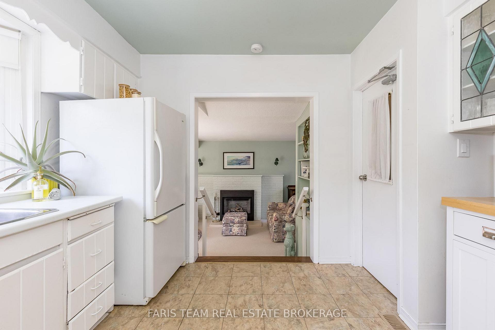 Photo 5 of 302 Sunnidale Road, Barrie, Sunnidale — HOMEH