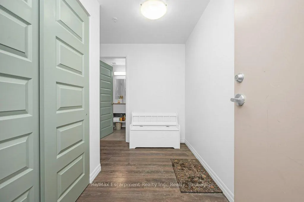 Photo 2 of Unit 502, 8 Hickory Street W, Waterloo — HOMEH