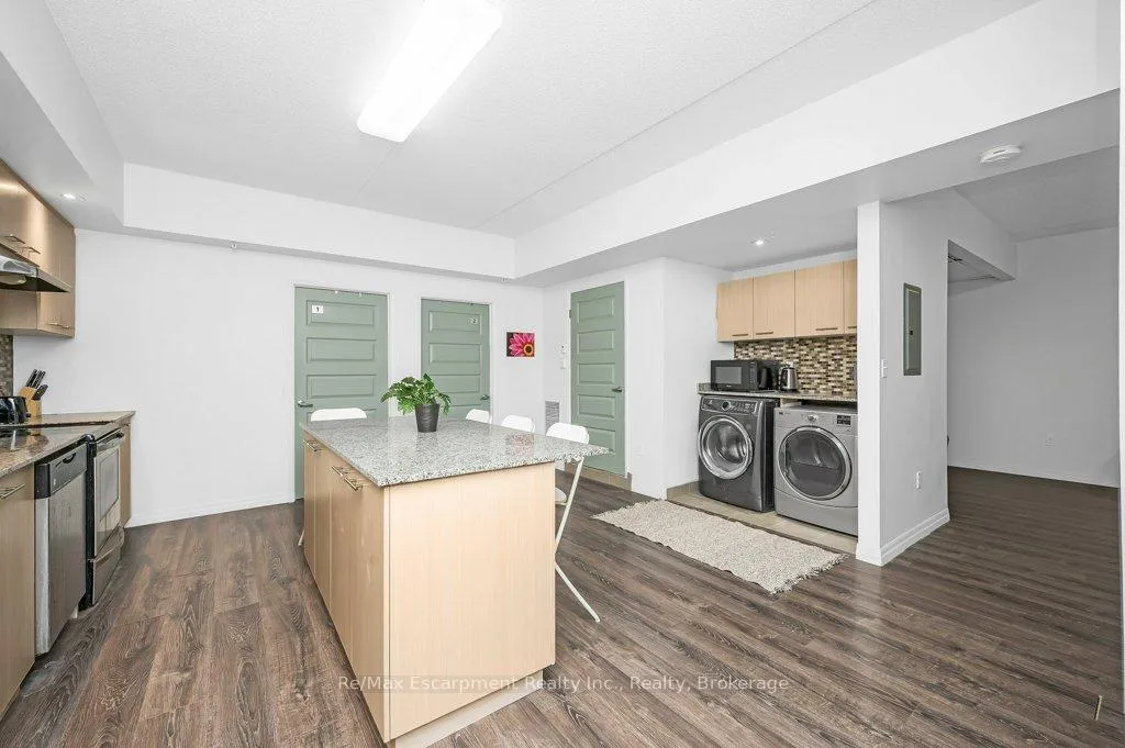 Photo 5 of Unit 502, 8 Hickory Street W, Waterloo — HOMEH