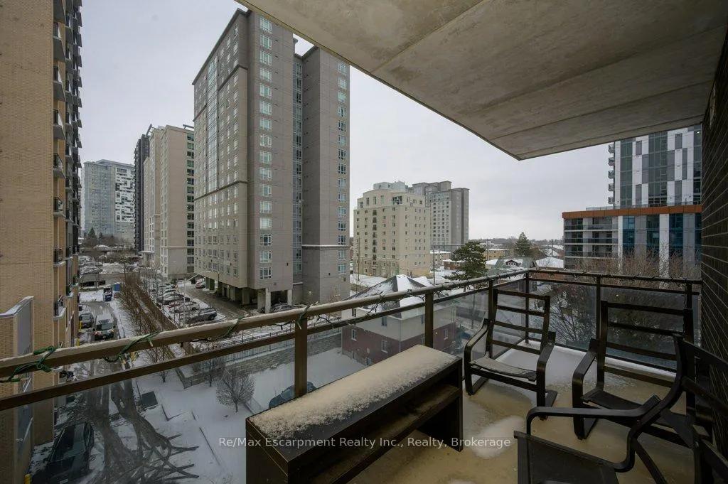 Photo 11 of Unit 502, 8 Hickory Street W, Waterloo — HOMEH