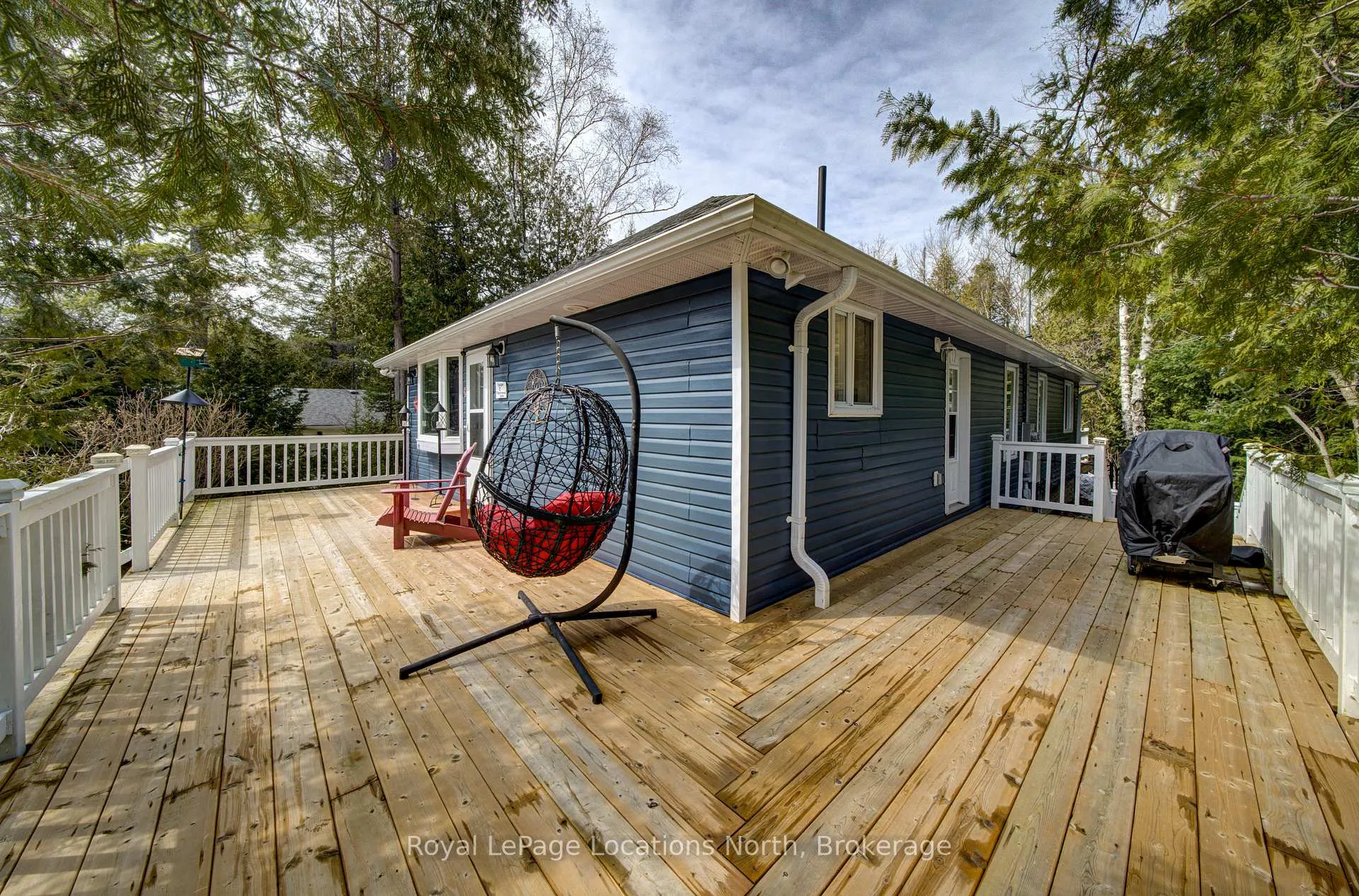 Photo 6 of 2 Maplewood Drive, Tiny, Rural Tiny — HOMEH