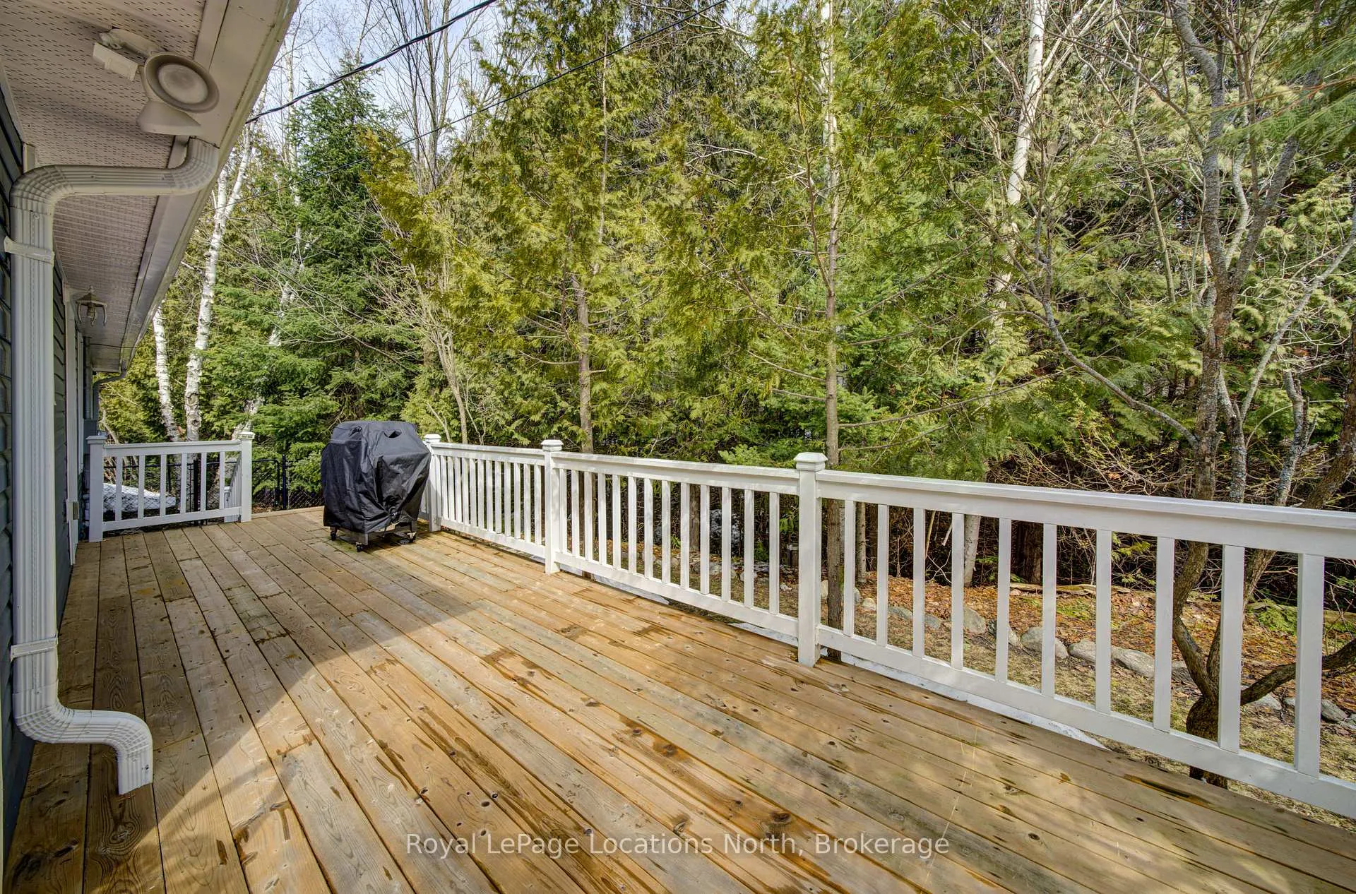 Photo 7 of 2 Maplewood Drive, Tiny, Rural Tiny — HOMEH