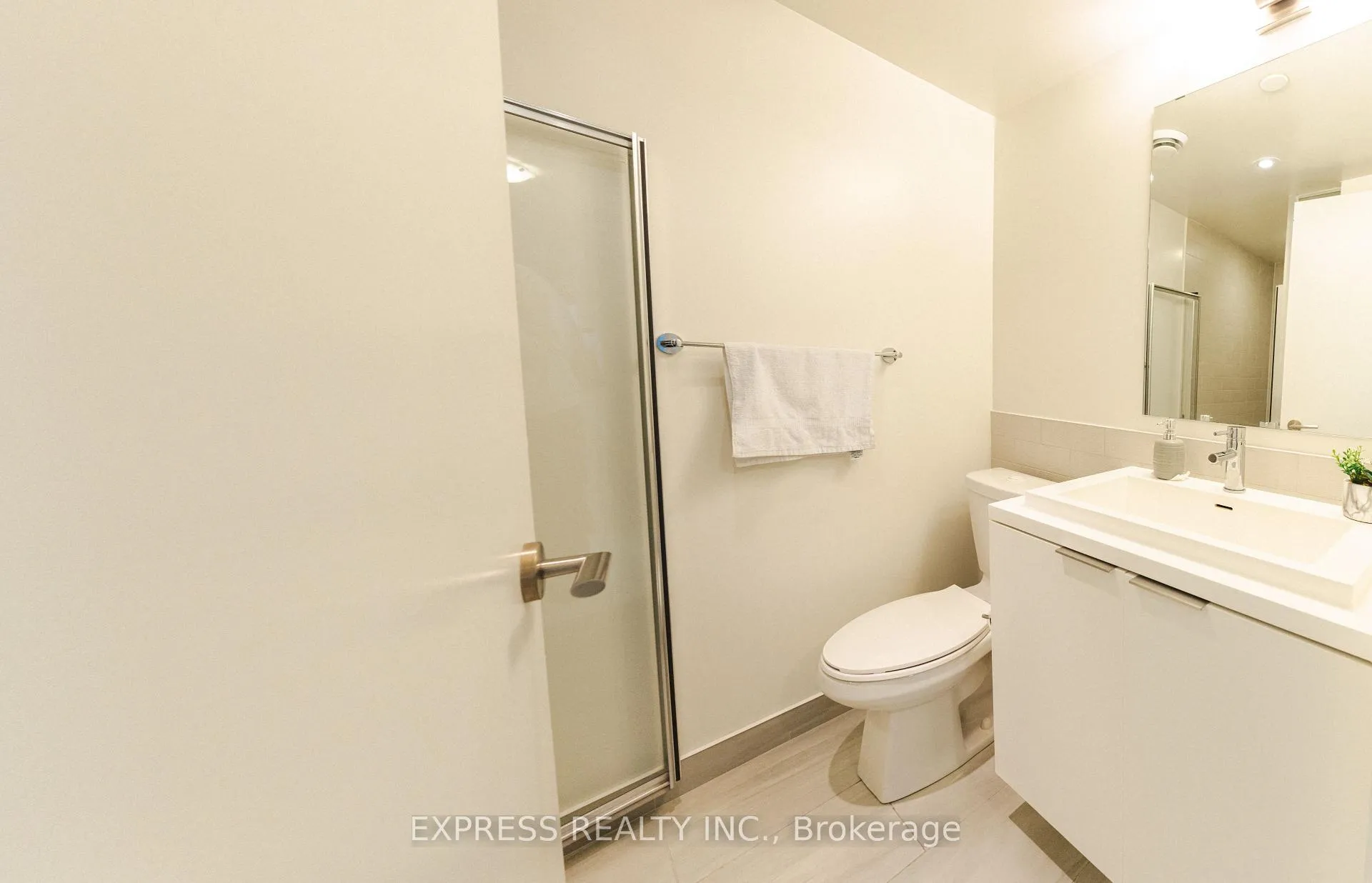 Photo 9 of Unit 804, 6 Sonic Way, Toronto, Flemingdon Park — HOMEH