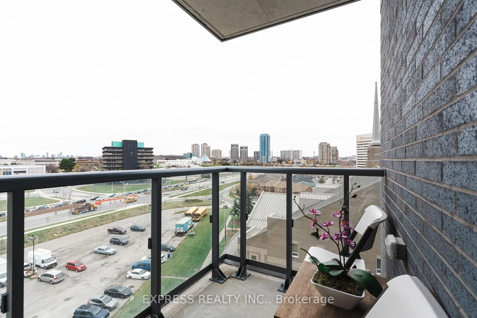 Photo 11 of Unit 804, 6 Sonic Way, Toronto, Flemingdon Park — HOMEH