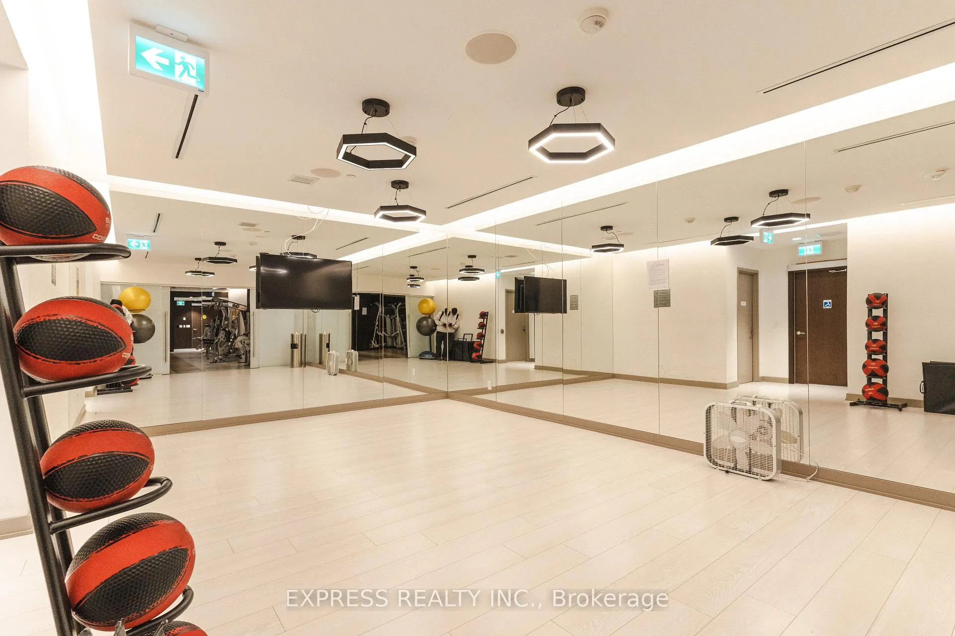 Photo 32 of Unit 804, 6 Sonic Way, Toronto, Flemingdon Park — HOMEH