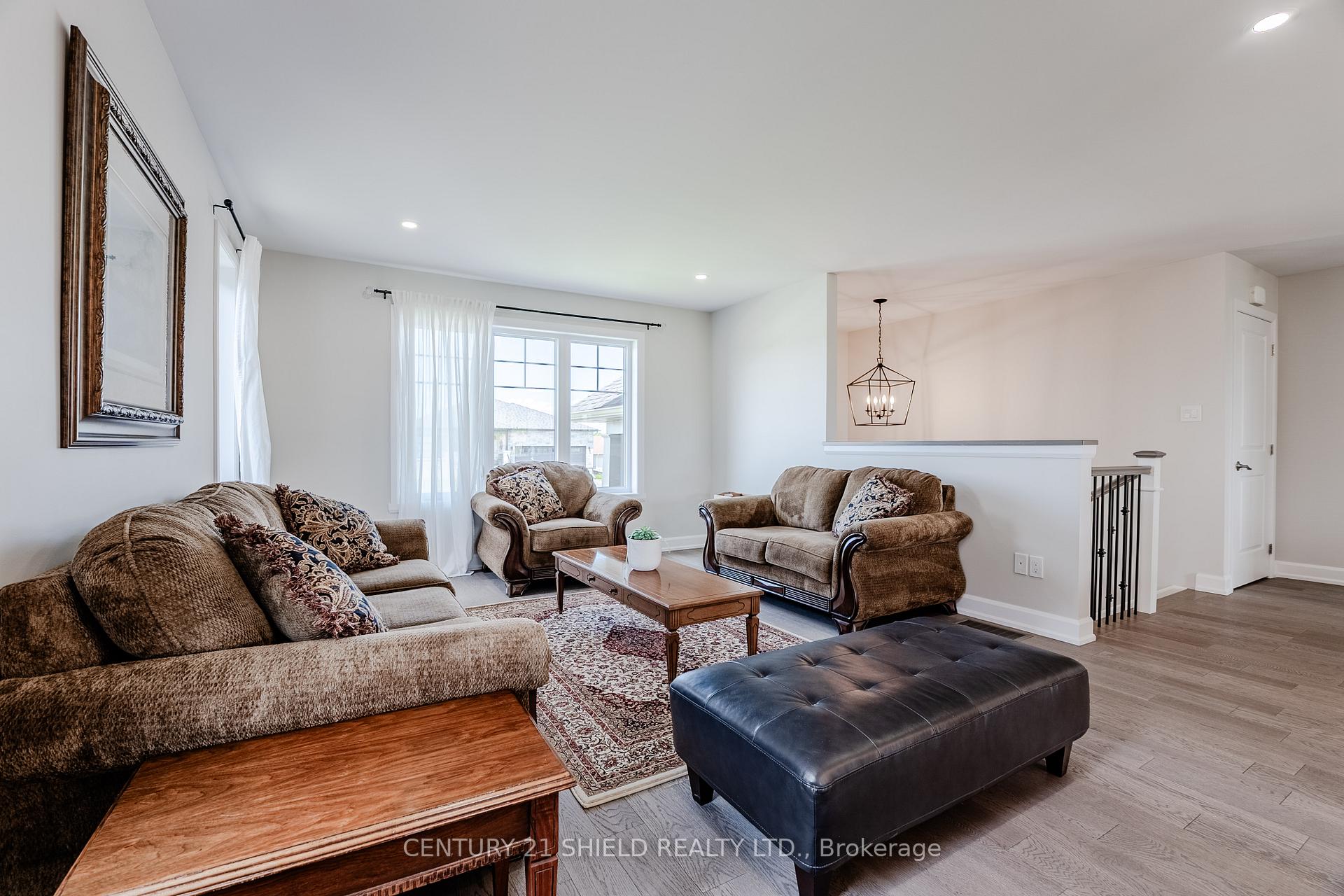 Photo 24 of 2300 Crewson Court, Cornwall — HOMEH