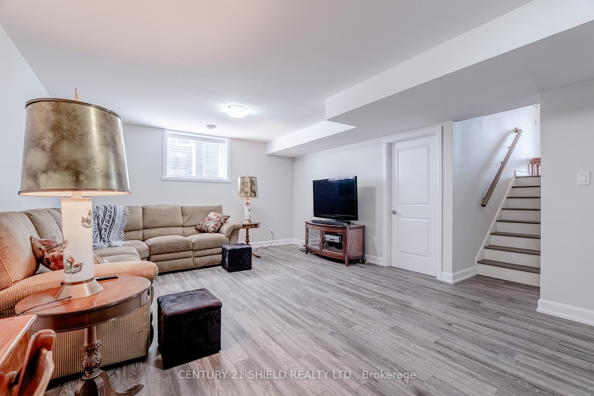 Photo 33 of 2300 Crewson Court, Cornwall — HOMEH