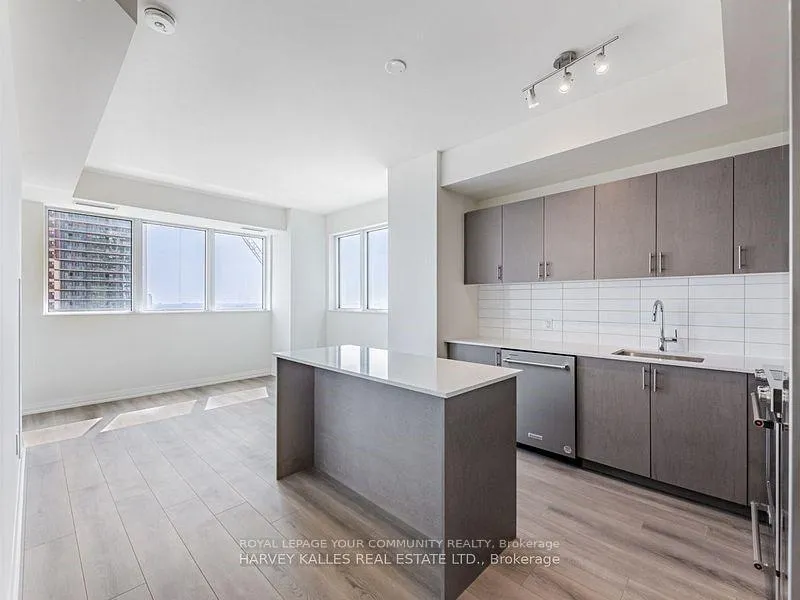 Front of Unit 1505, 9000 Jane Street