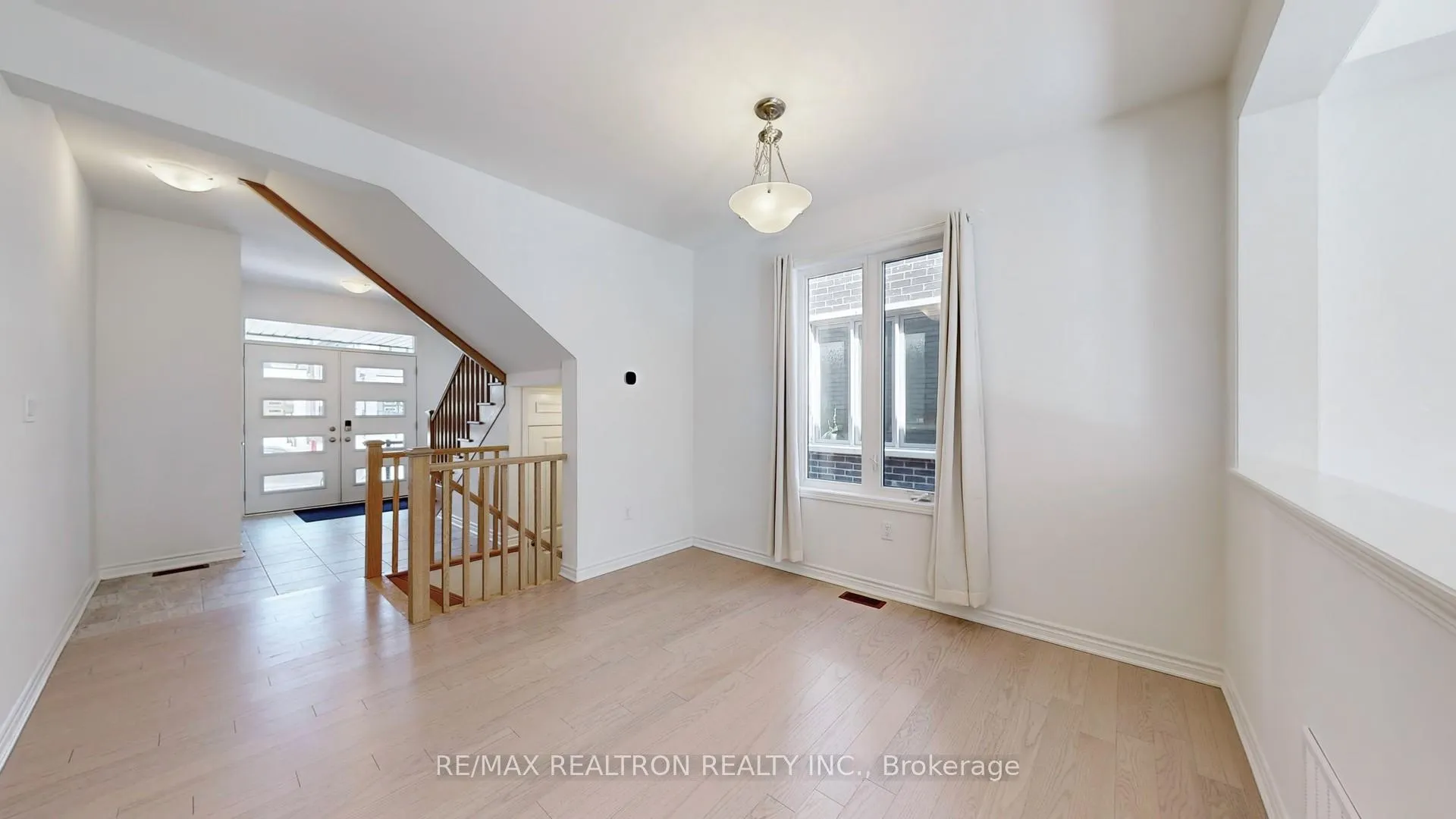 Photo 14 of 3003 Heartwood Lane, Pickering, Rural Pickering — HOMEH