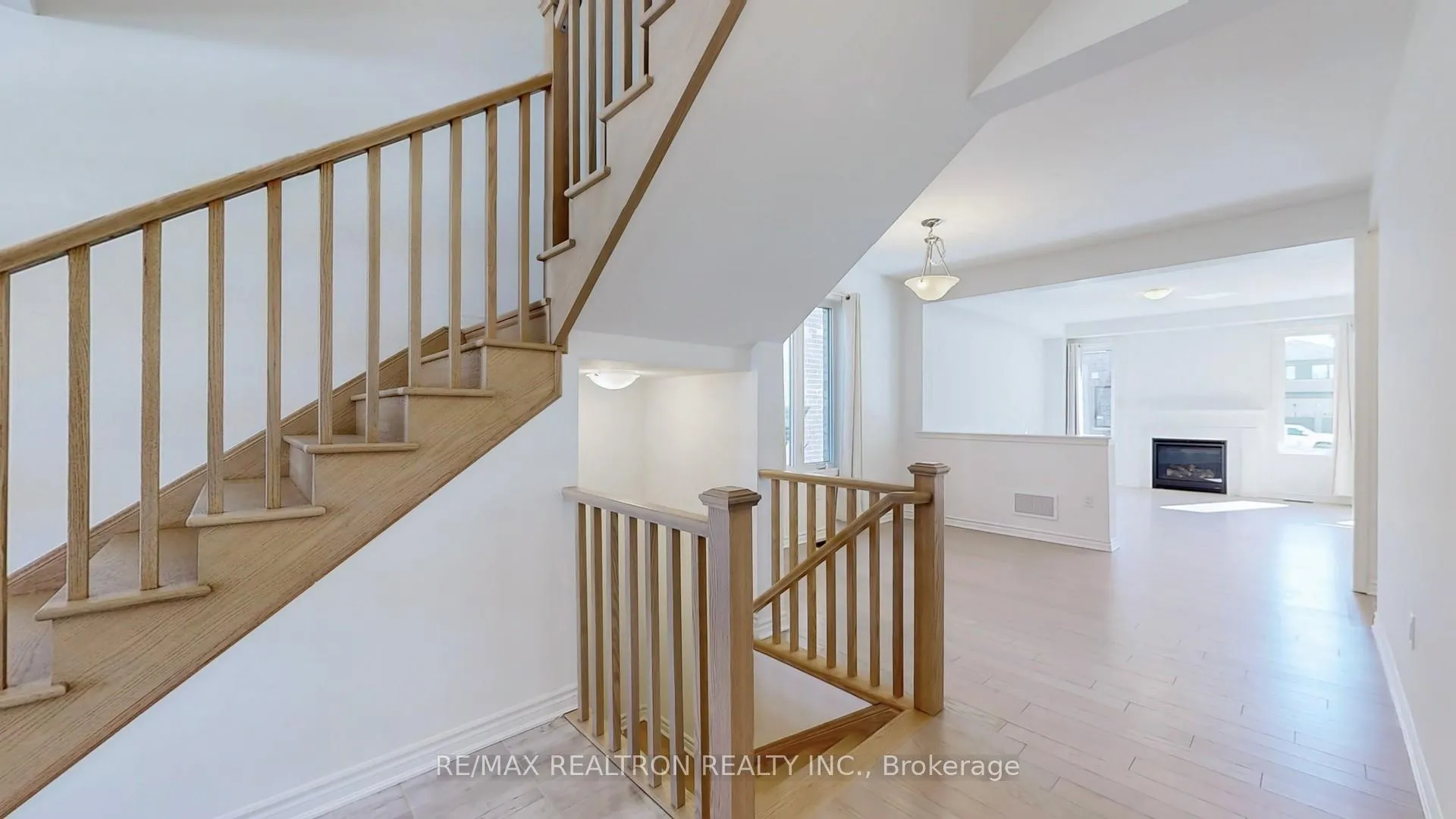 Photo 16 of 3003 Heartwood Lane, Pickering, Rural Pickering — HOMEH